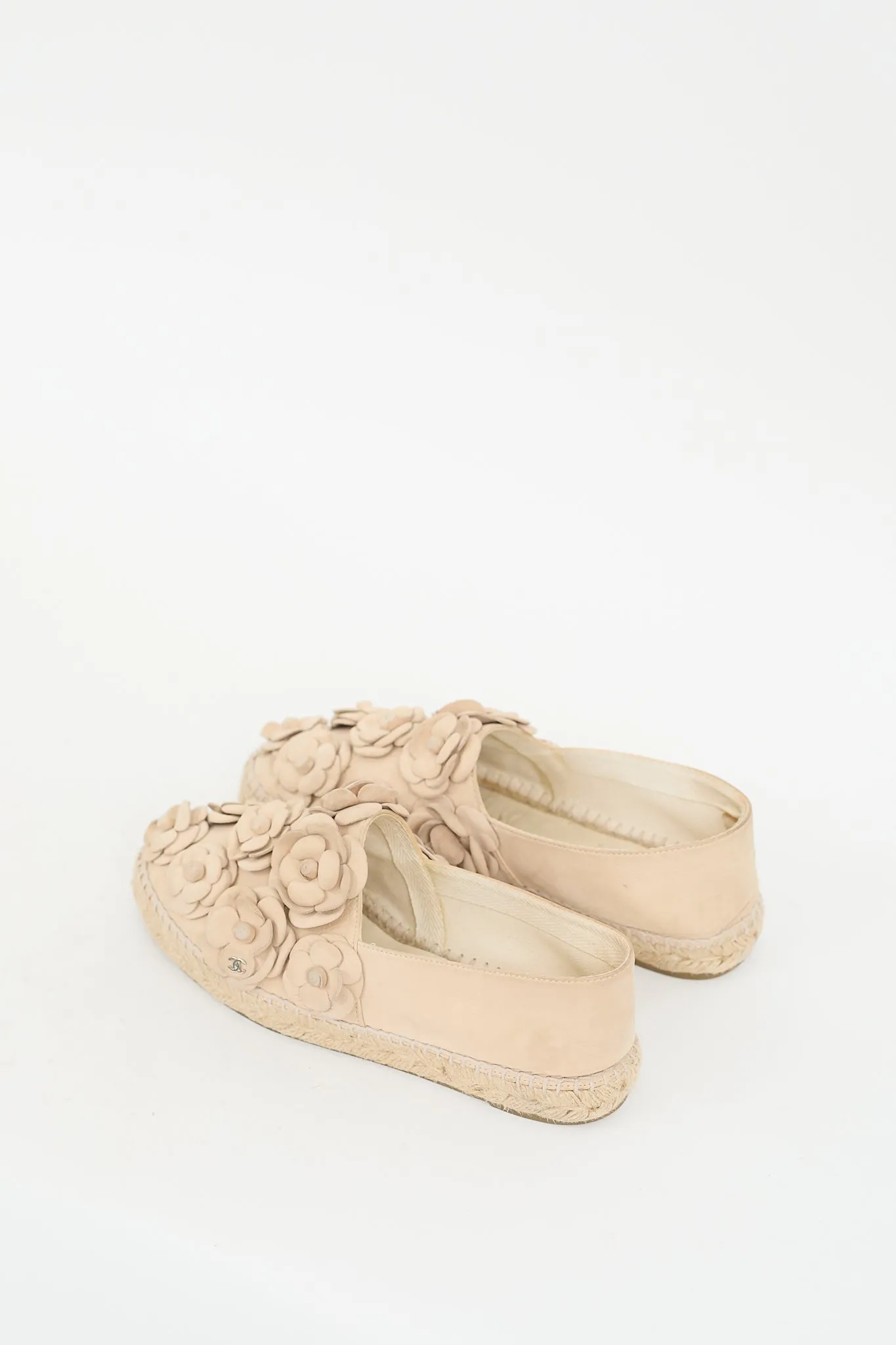 Suede Camellia CC Espadrille Sneaker sold by VSP Consignment product image thumbnail 3