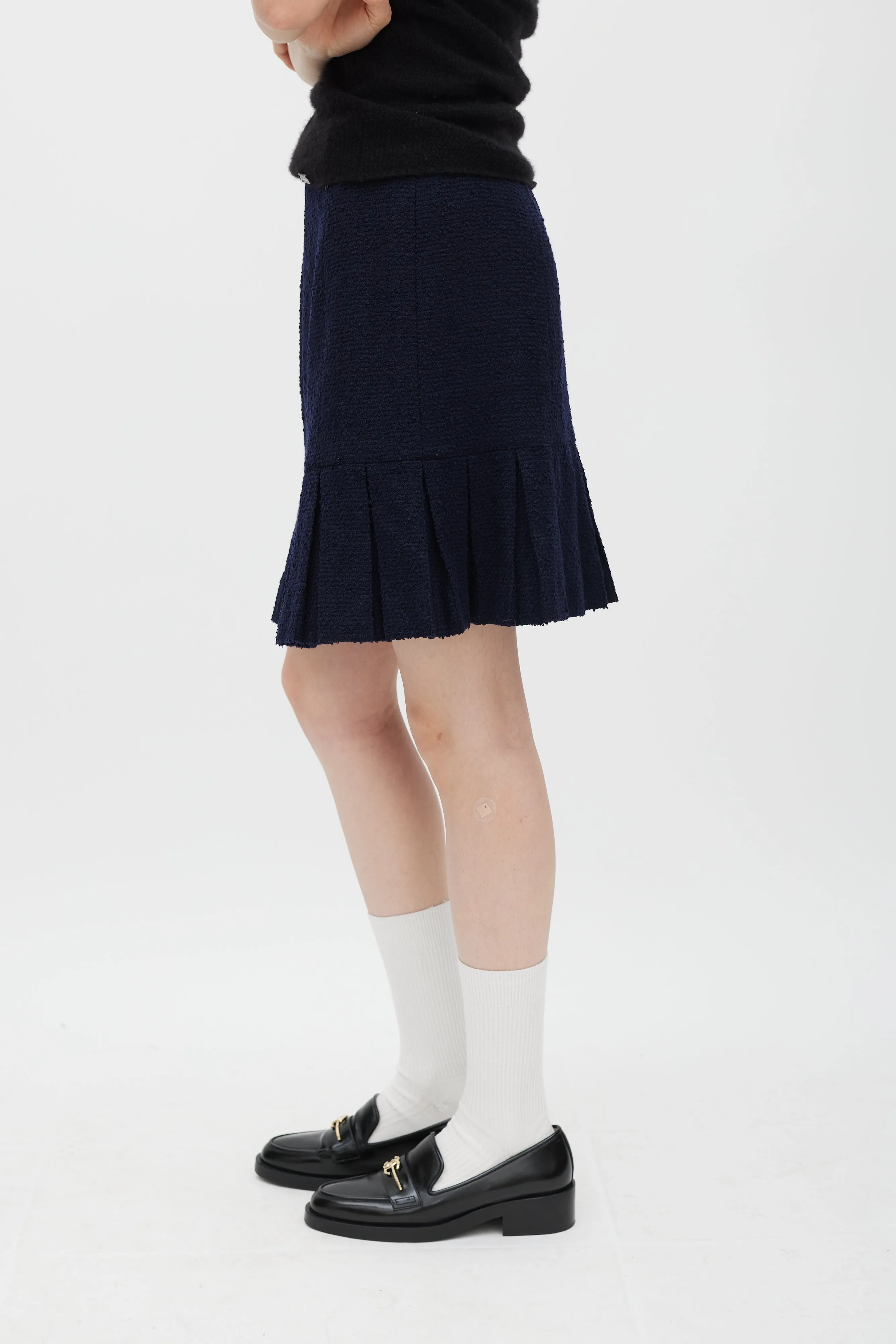 Winter 1997 Tweed Pleated Skirt sold by VSP Consignment product image thumbnail 5