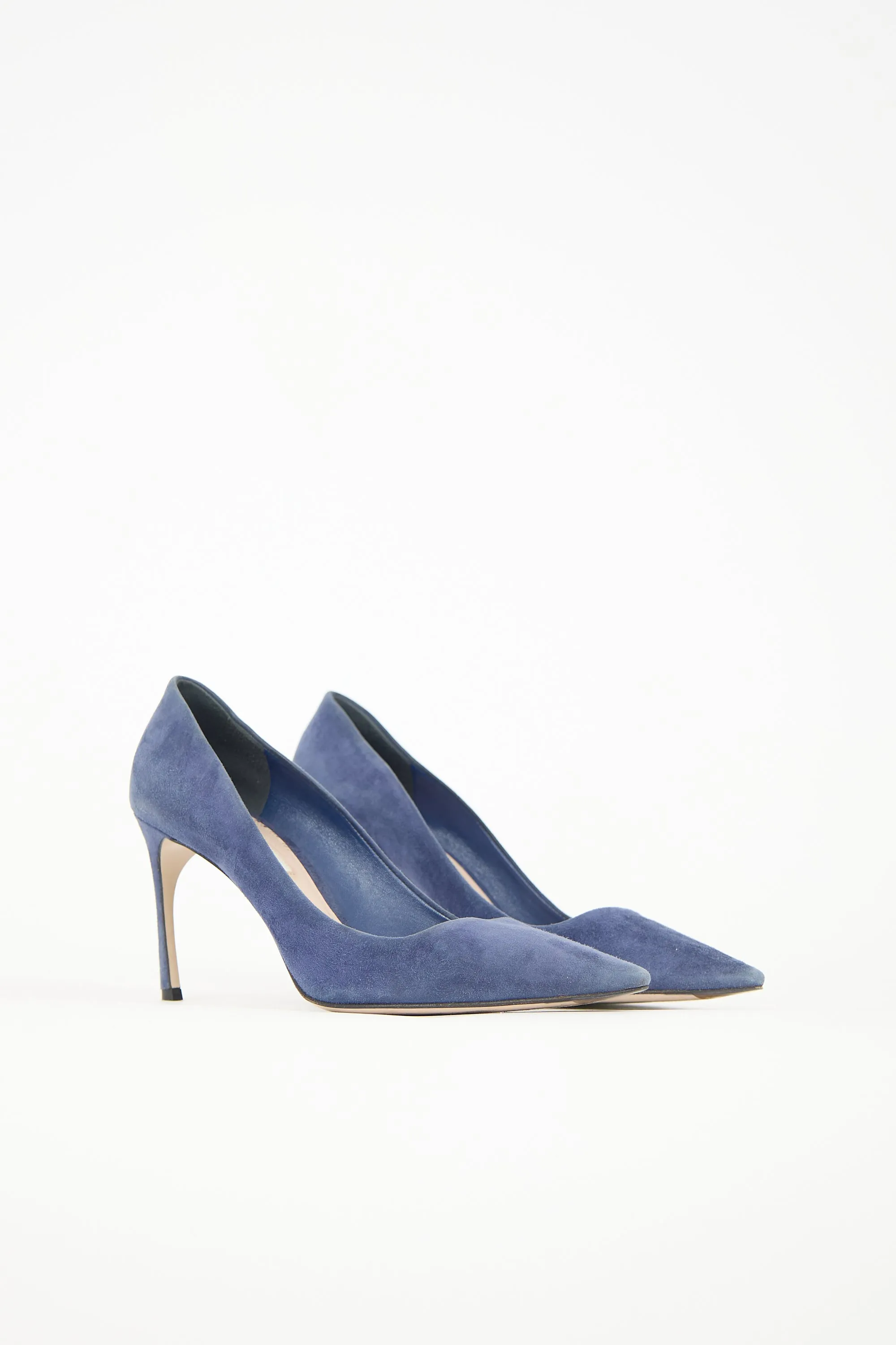 Suede Pointed Toe Pump sold by VSP Consignment product image thumbnail 2