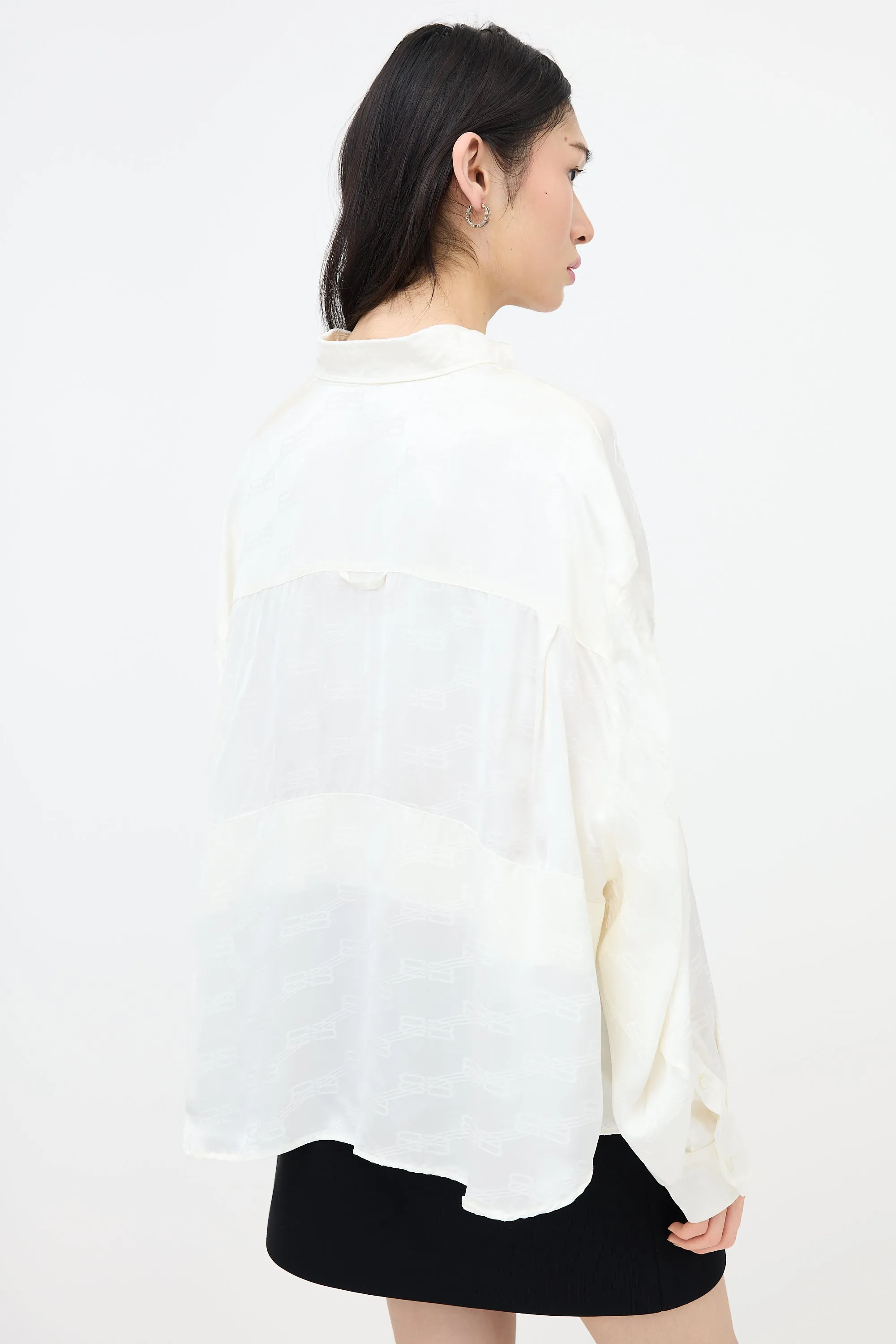 Oversized Twisted BB Shirt sold by VSP Consignment product image thumbnail 4