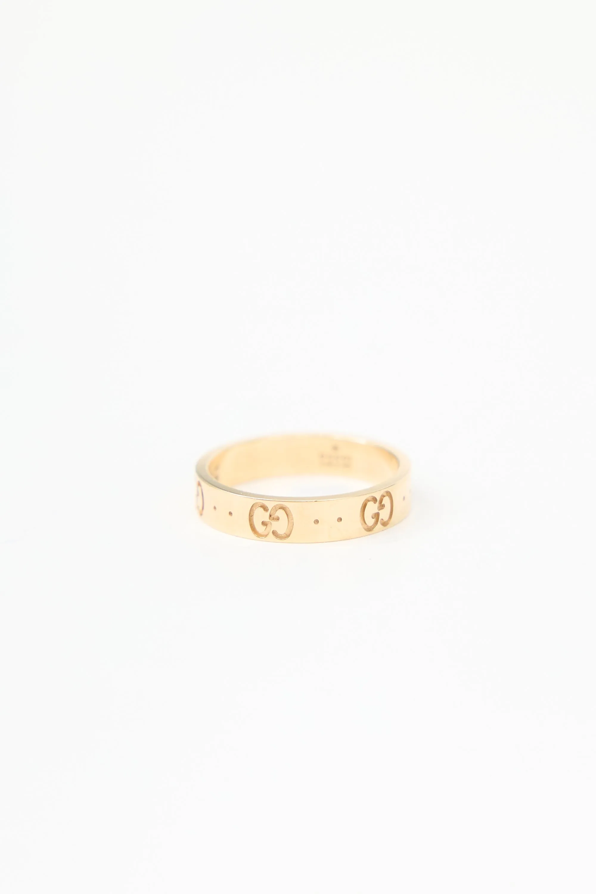 18K Gold Icon GG Ring sold by VSP Consignment product image thumbnail 3