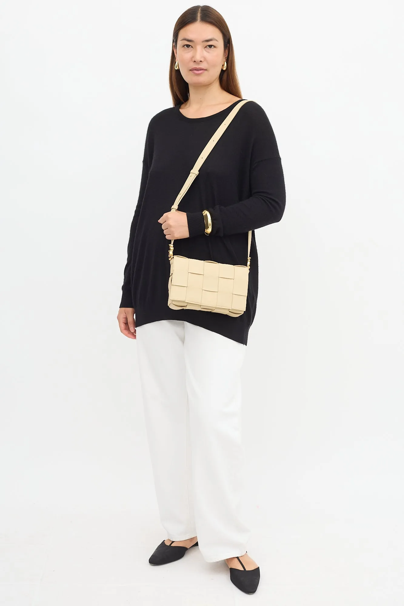 Leather Intreccio Cassette Crossbody Bag sold by VSP Consignment product image thumbnail 3