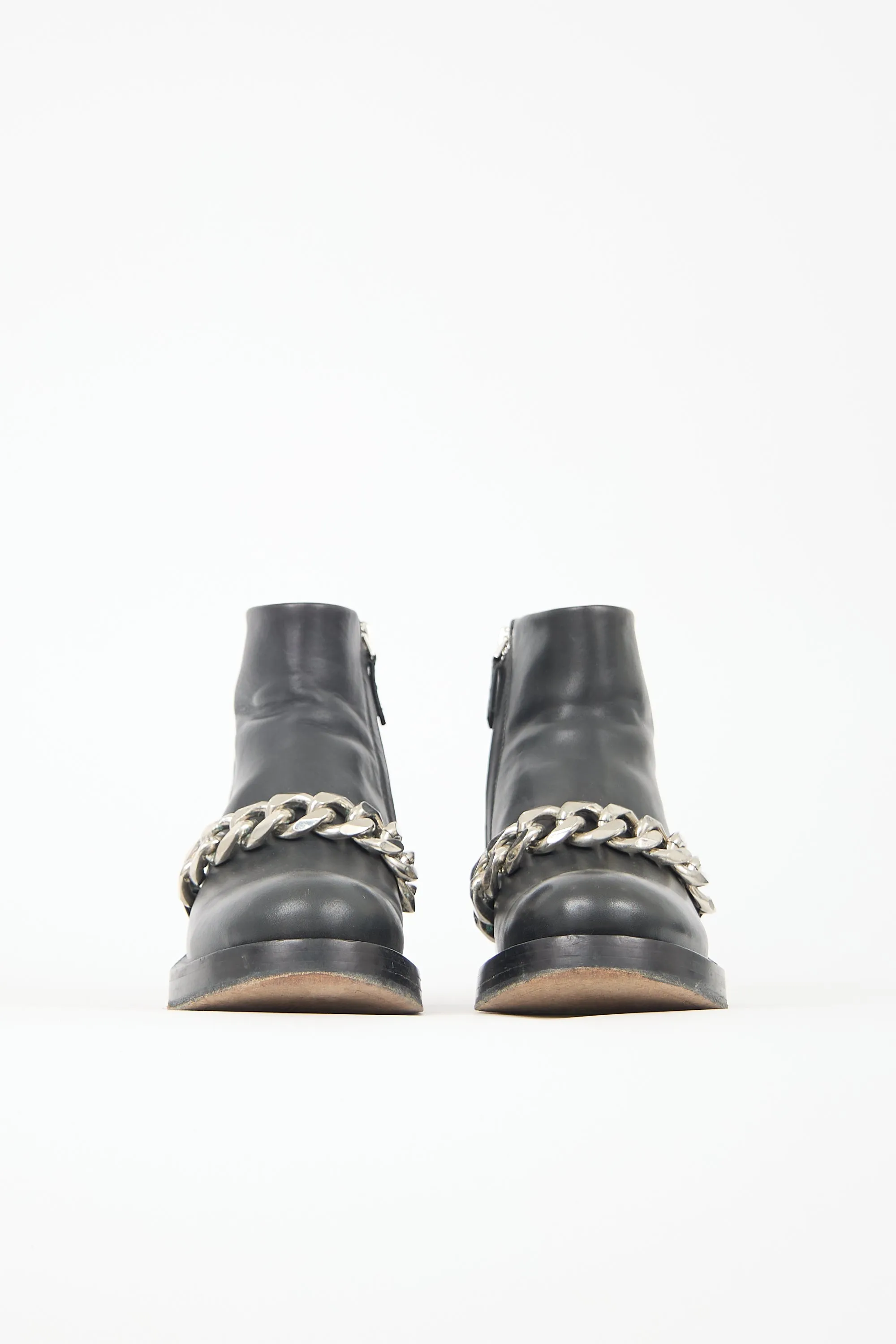 Leather Laura Chain Ankle Boot sold by VSP Consignment product image thumbnail 3