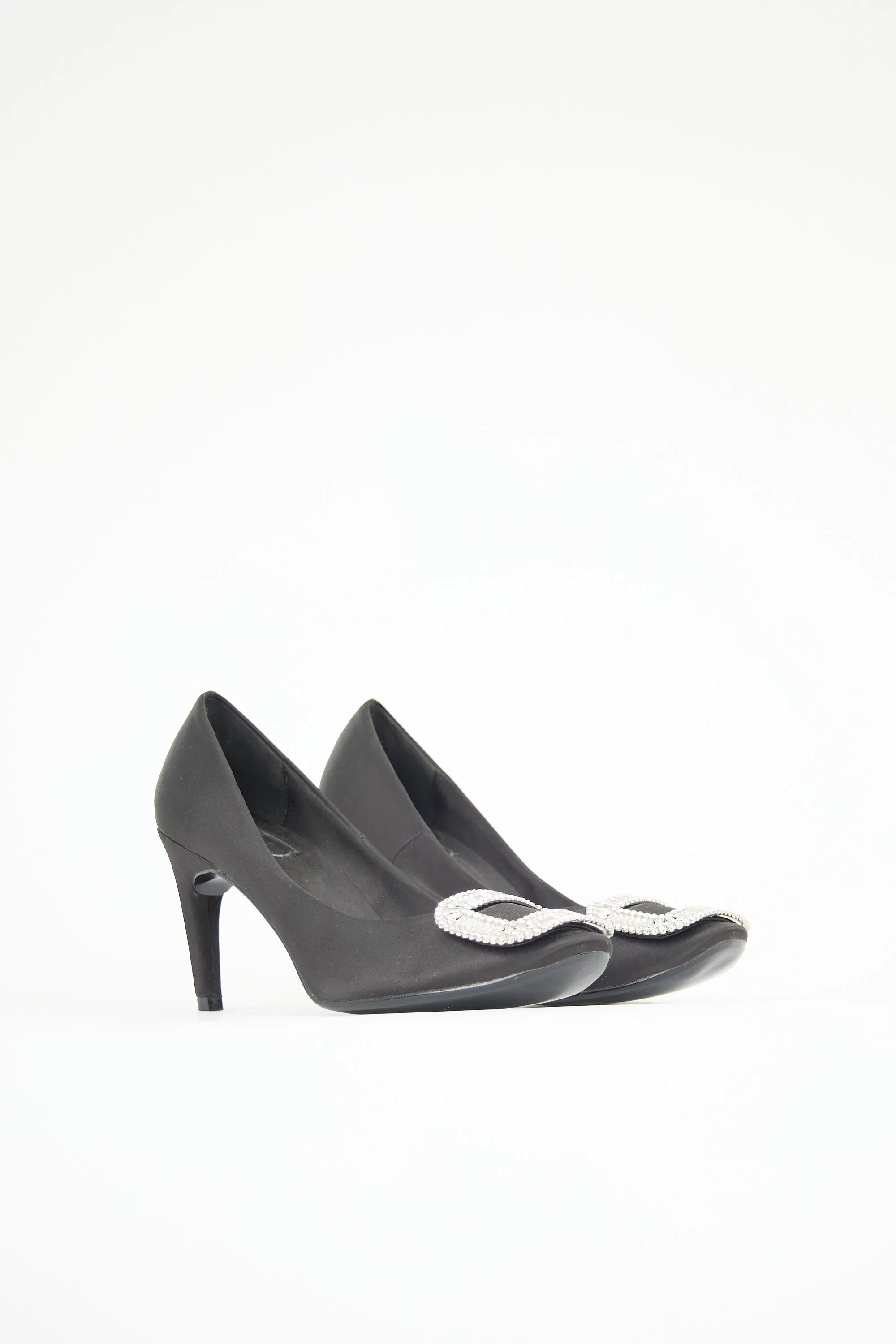 Satin Belle De Nuit Pump sold by VSP Consignment product image thumbnail 2