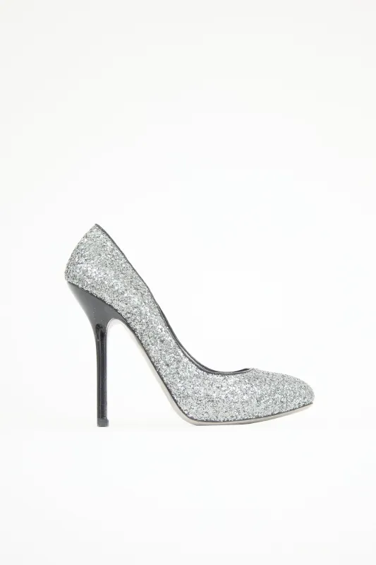 Glitter Pump sold by VSP Consignment