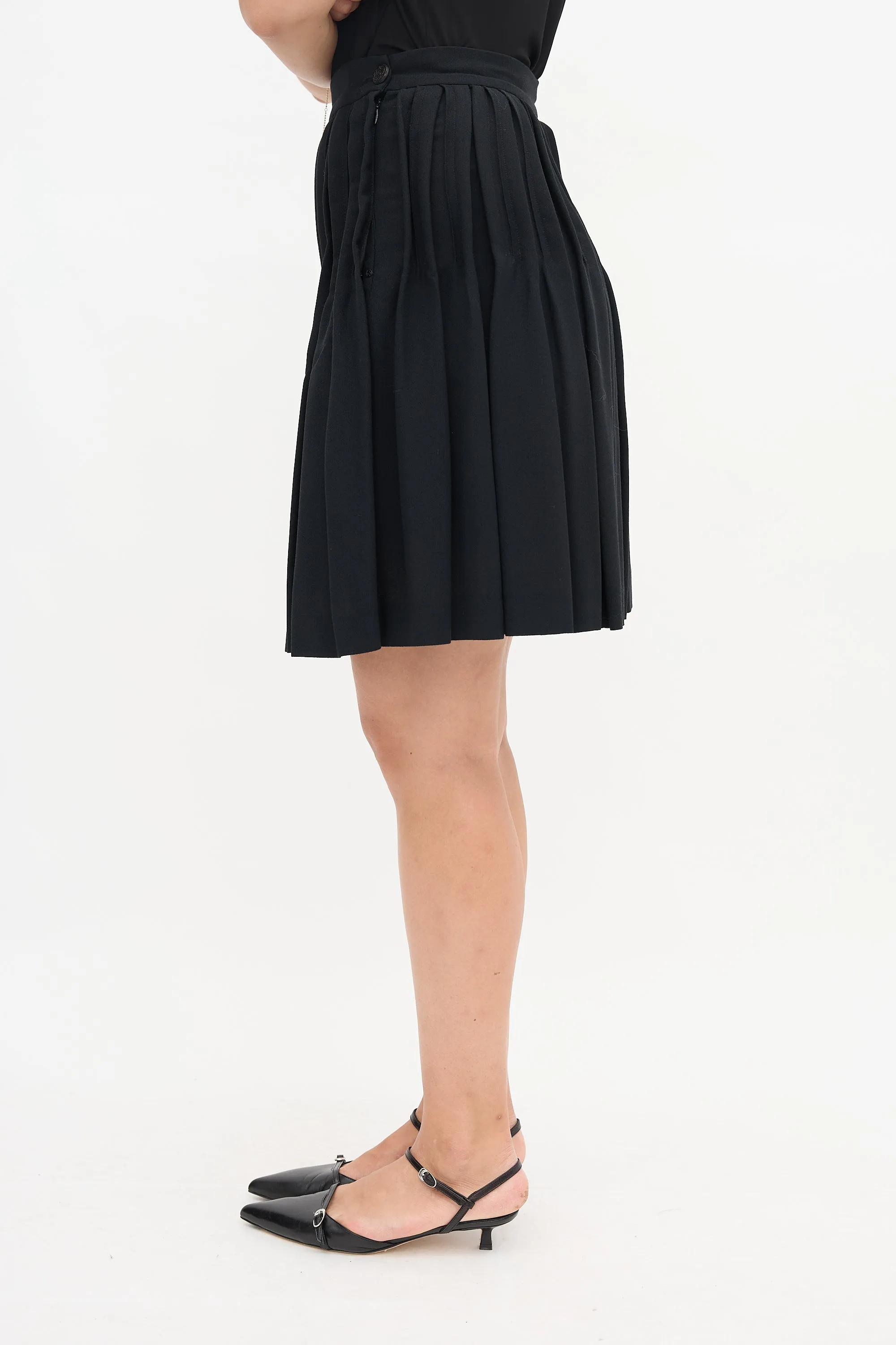 Crepe Pleated Skirt sold by VSP Consignment product image thumbnail 3
