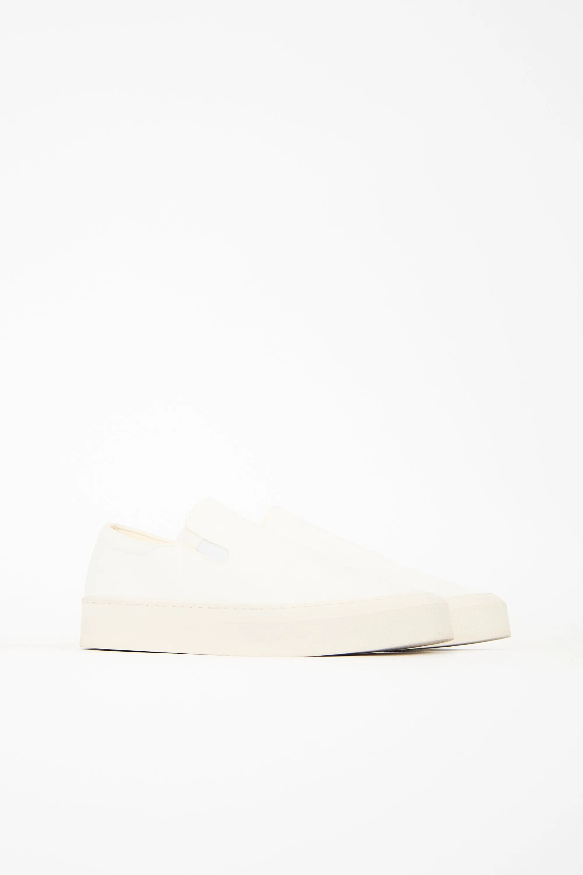 Canvas Marie H Sneaker sold by VSP Consignment product image thumbnail 3