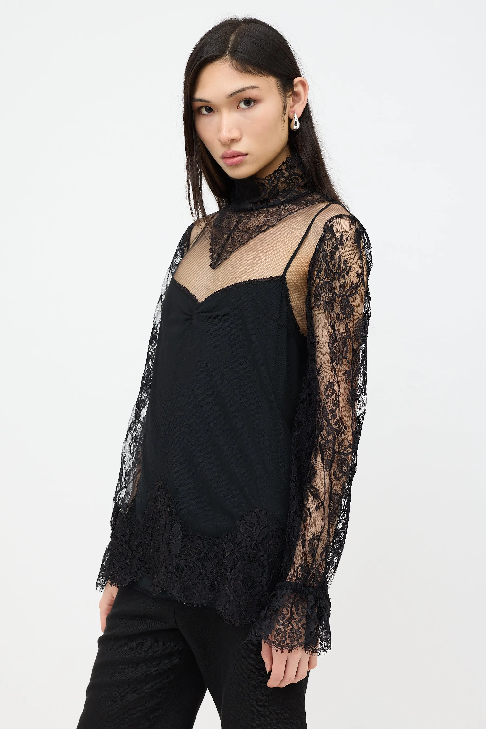 FW 2022 Tulle & Lace Top sold by VSP Consignment product image thumbnail 3