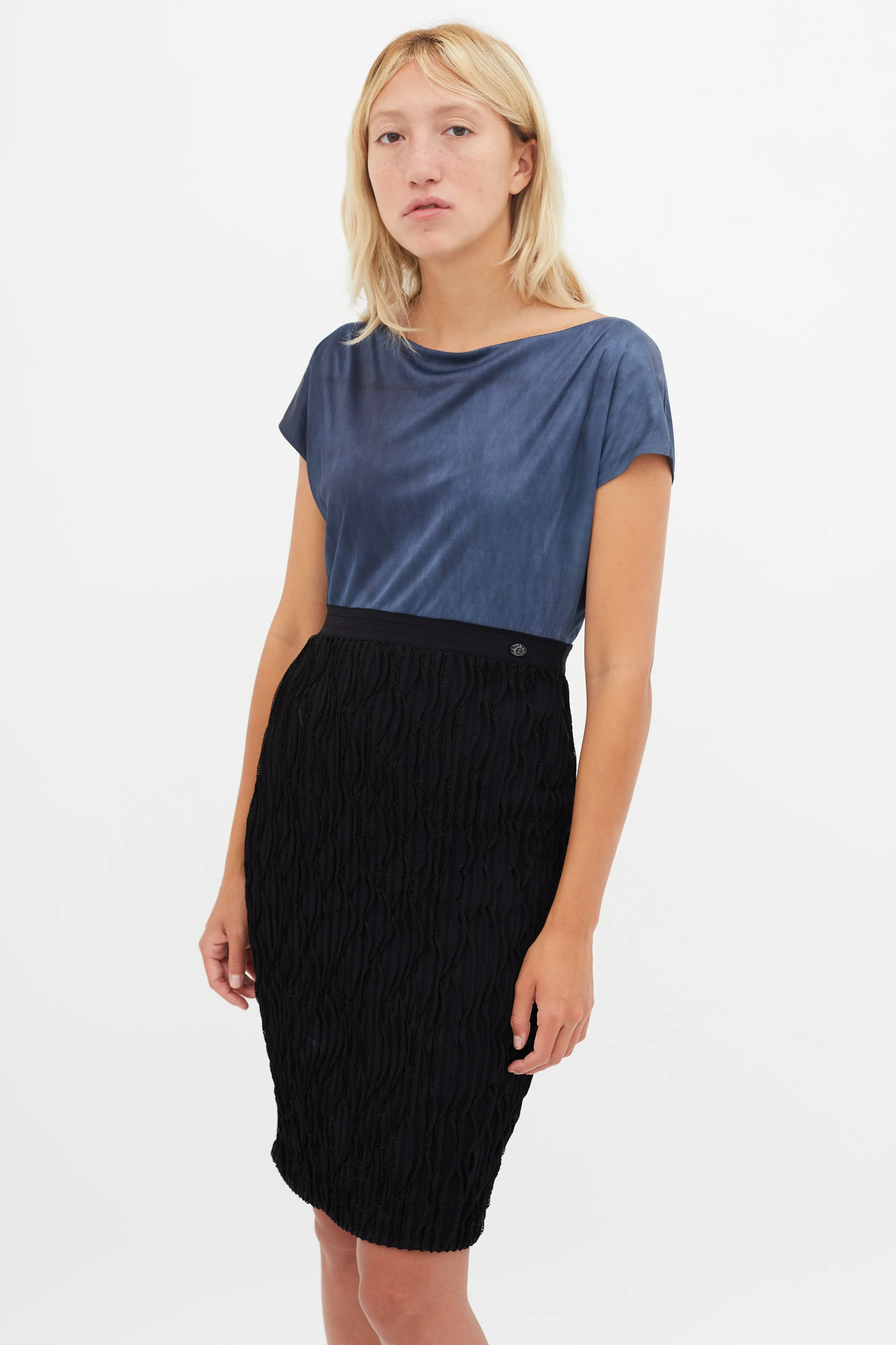 Contrasting Sheath Dress sold by VSP Consignment product image thumbnail 4
