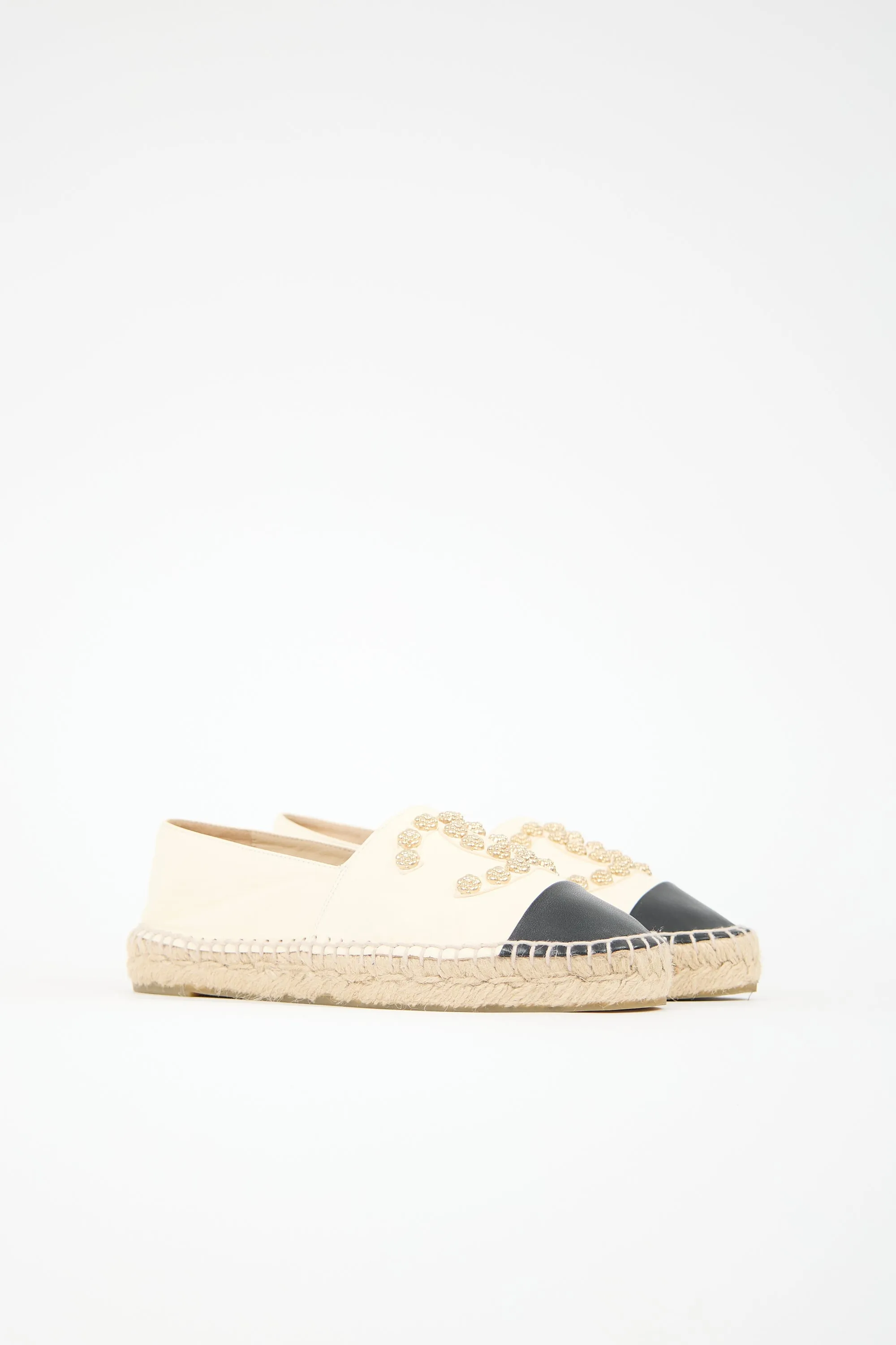 Leather CC Espadrille Flat sold by VSP Consignment product image thumbnail 3