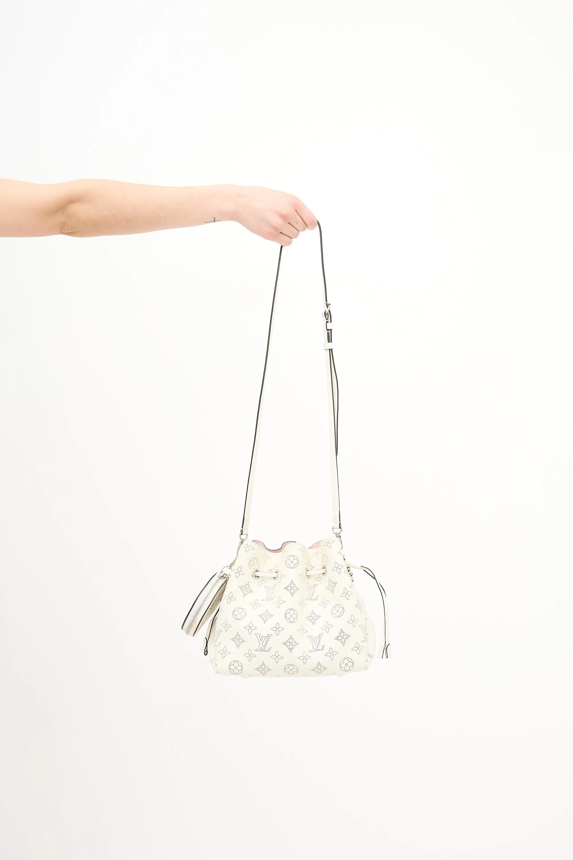 Leather Mahina Bella Bag sold by VSP Consignment product image thumbnail 3