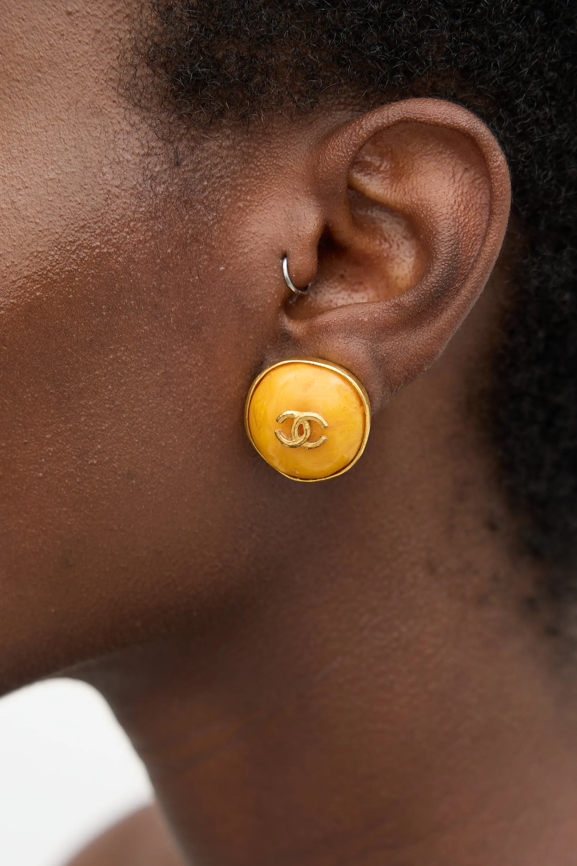 Spring 1996 Stone CC Single Earring sold by VSP Consignment