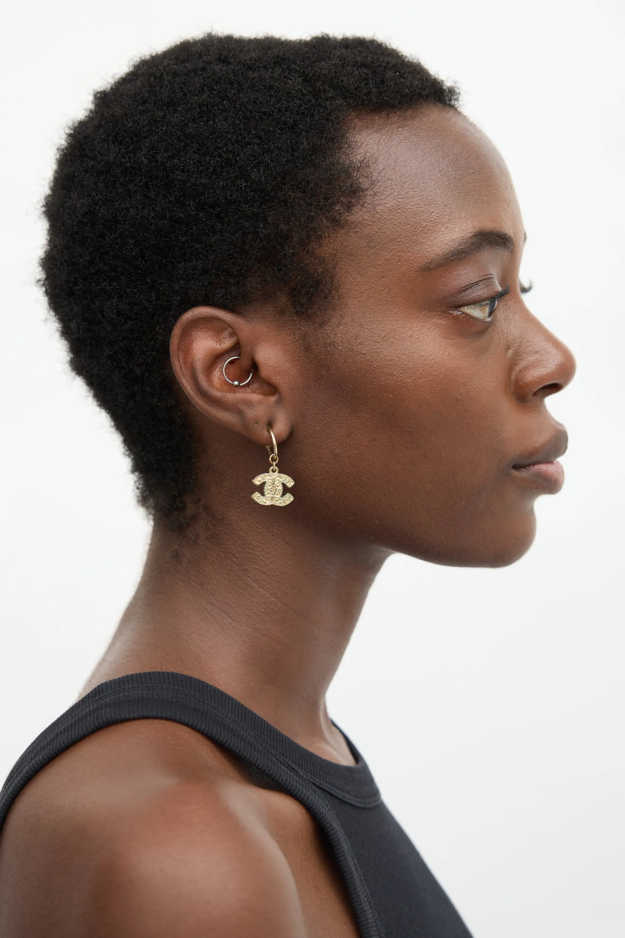 Fall 2008 Interlocking CC Dangle Earrings sold by VSP Consignment product image thumbnail 4