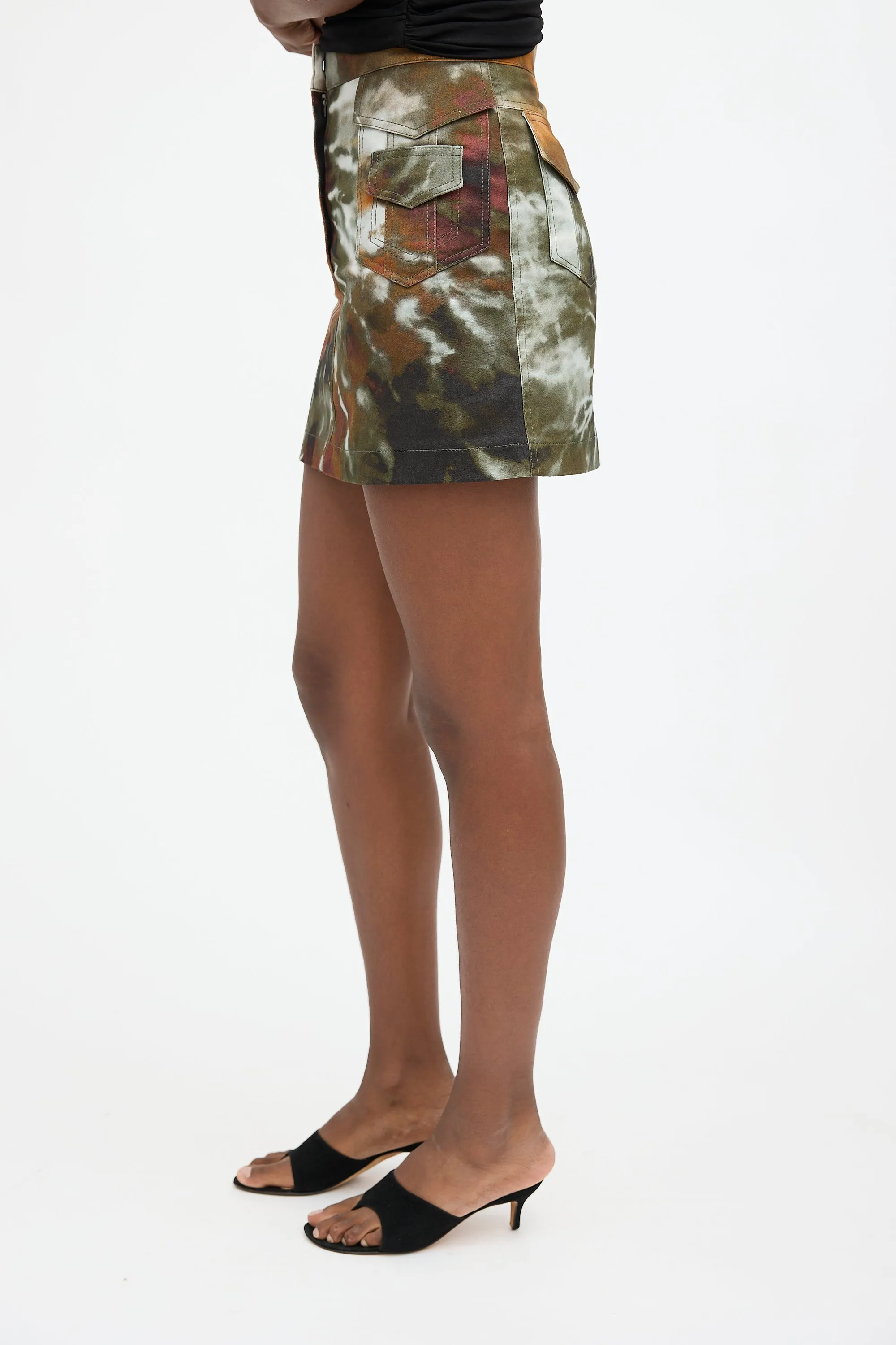 Tie Dye Cargo Skirt sold by VSP Consignment product image thumbnail 3
