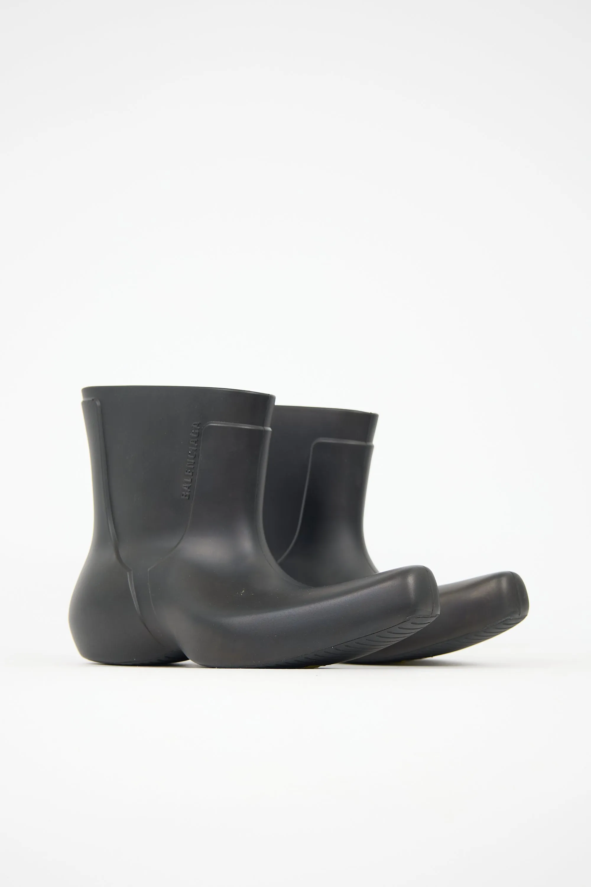 Rubber Excavator Boot sold by VSP Consignment product image thumbnail 2