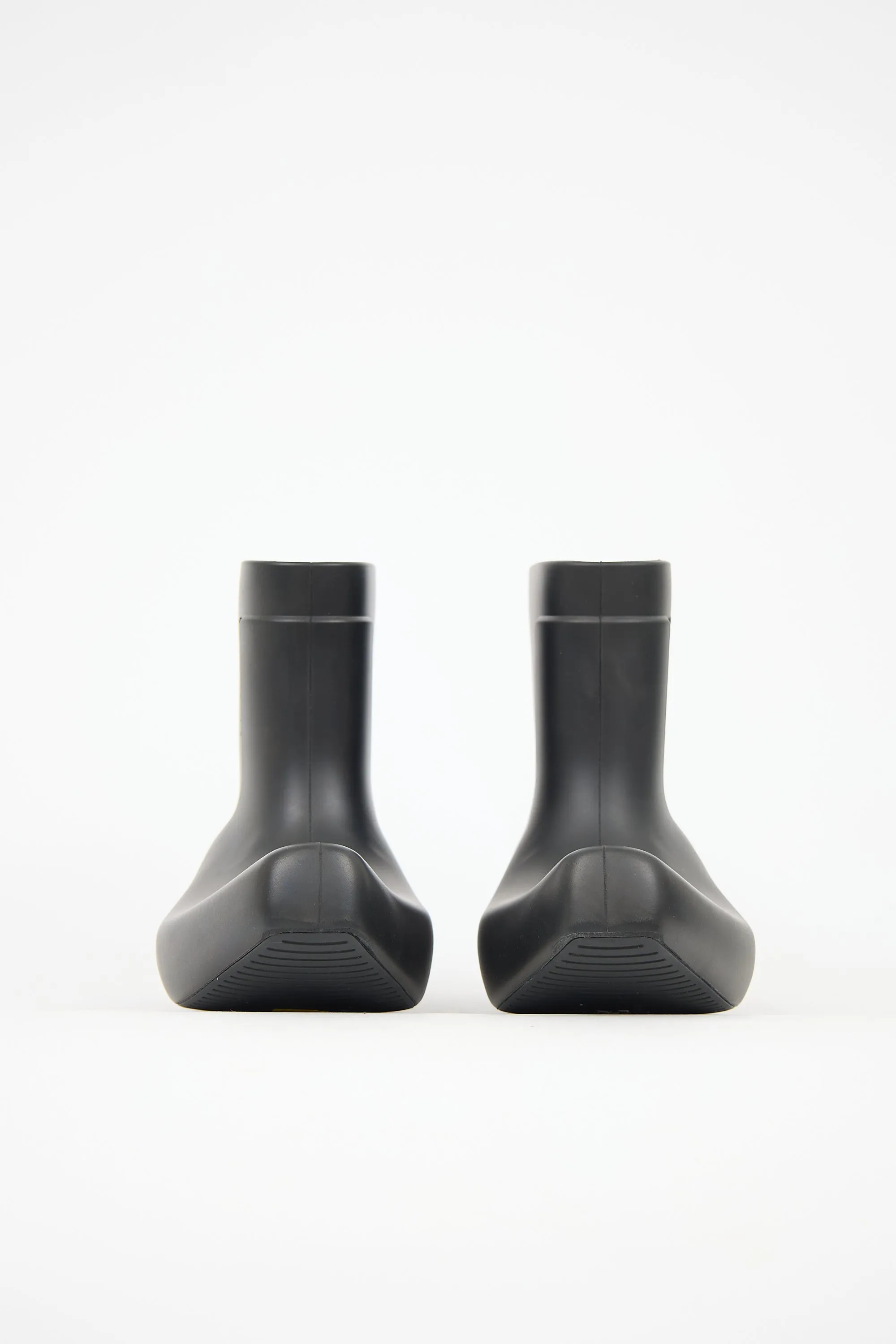 Rubber Excavator Boot sold by VSP Consignment product image thumbnail 3