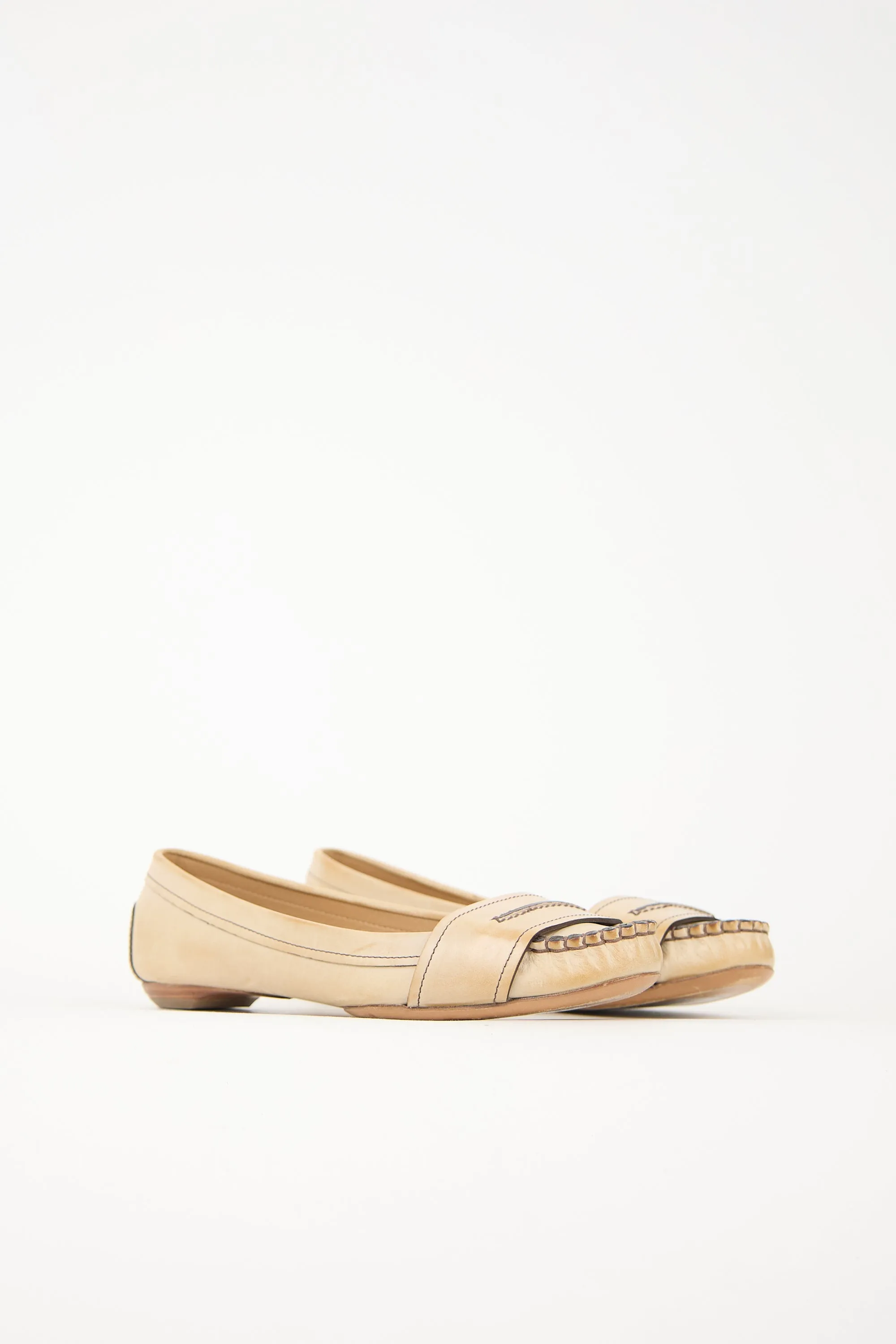 Leather Flat sold by VSP Consignment product image thumbnail 3