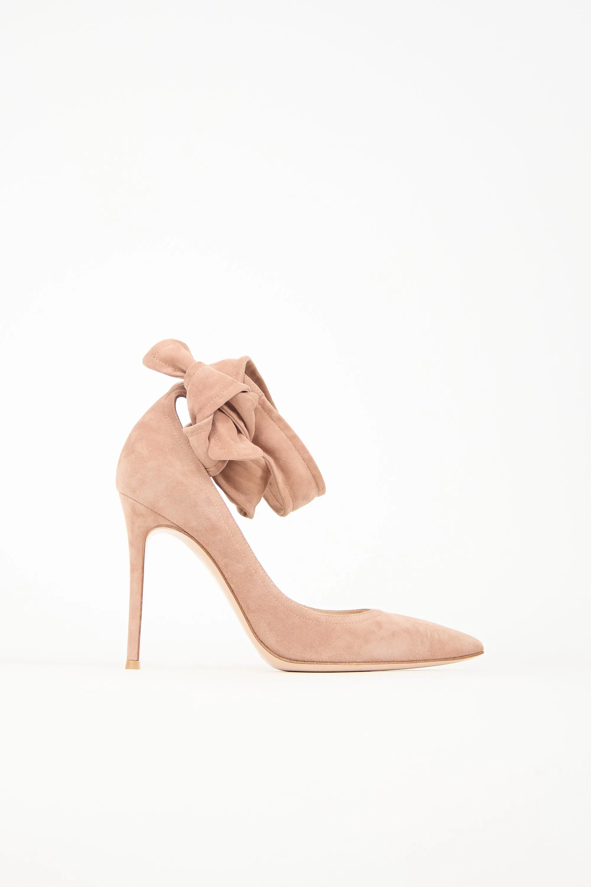Suede Lane Pump sold by VSP Consignment
