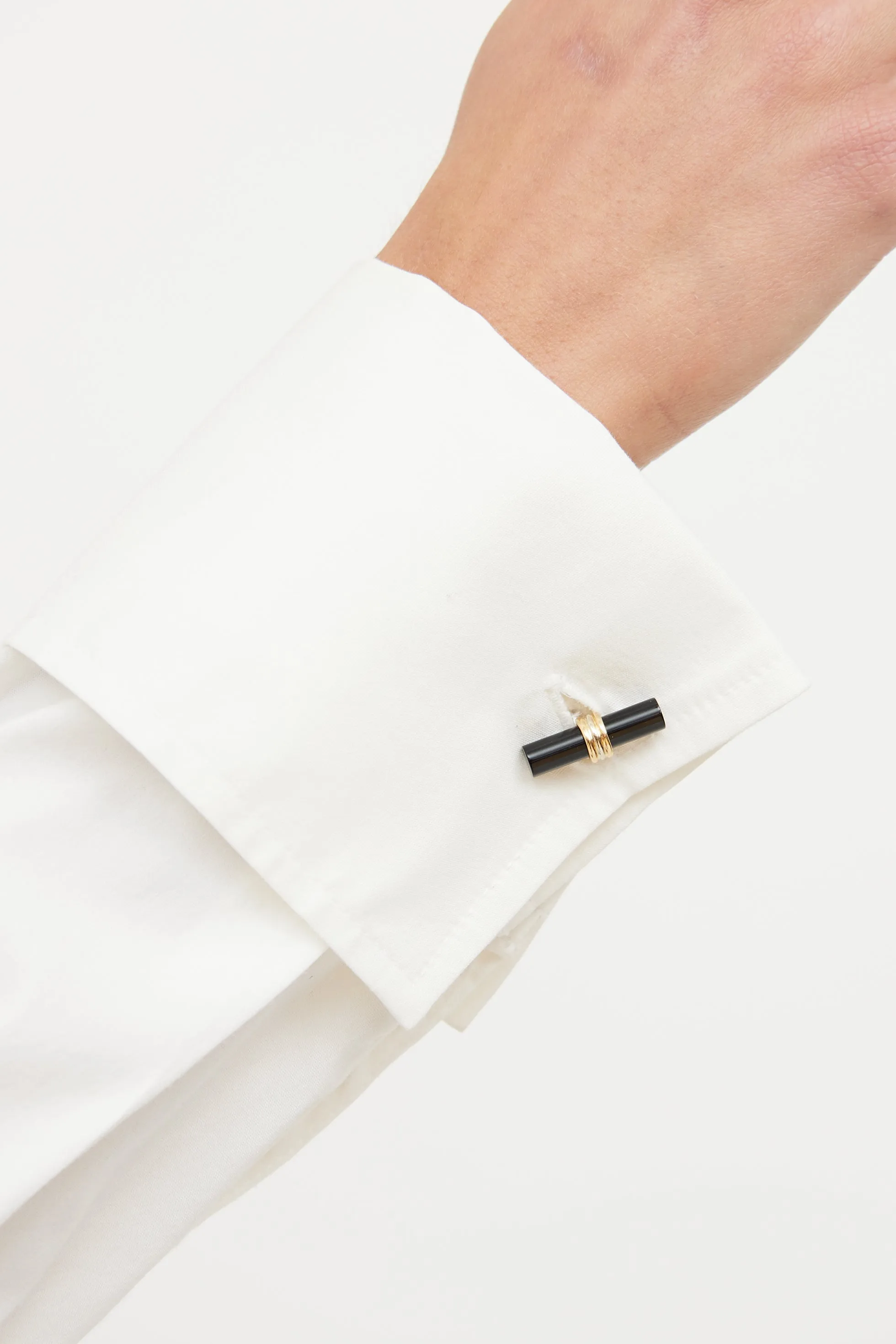 18K Gold Onyx & MOP Cufflinks sold by VSP Consignment