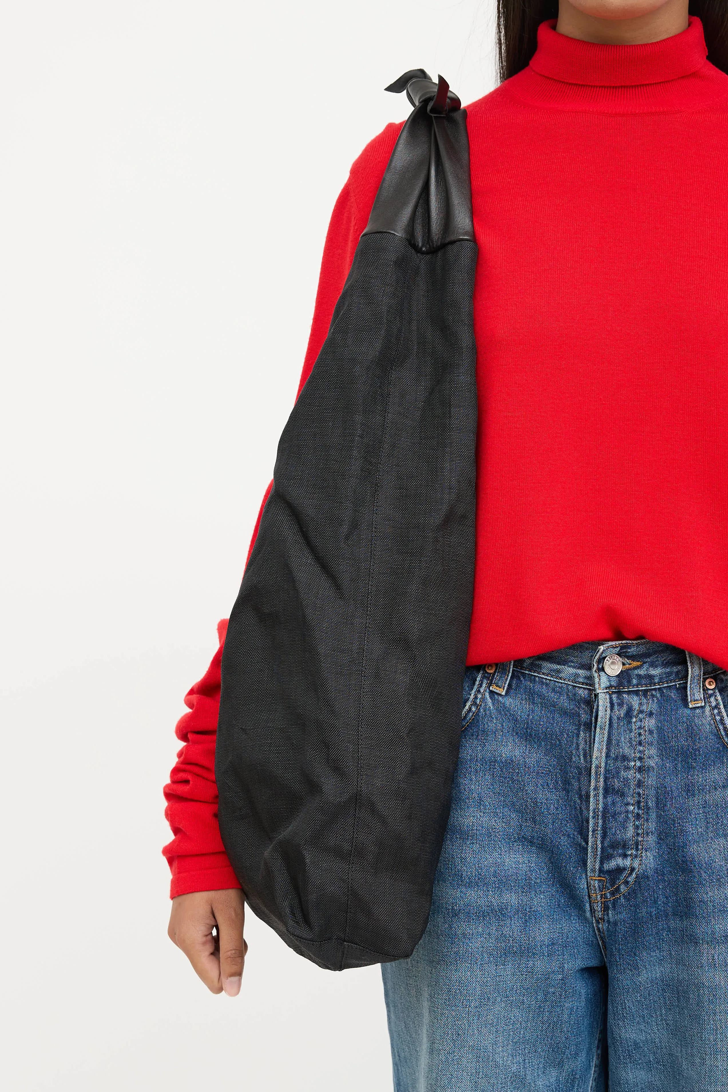 Raffia Bindle Shoulder Bag sold by VSP Consignment product image thumbnail 5