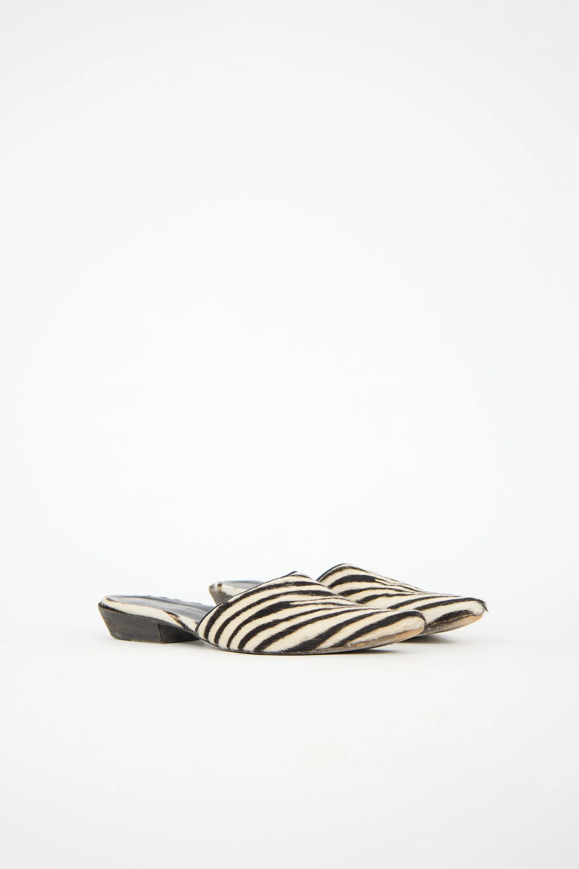 Printed Hair Mule sold by VSP Consignment product image thumbnail 3