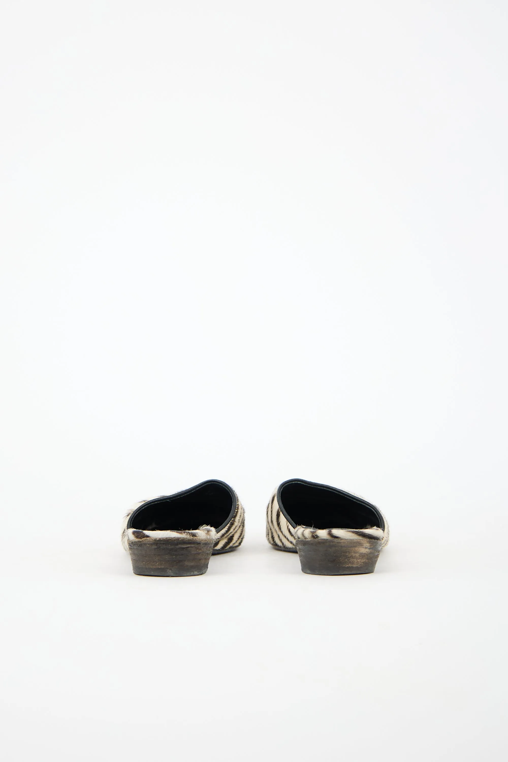 Printed Hair Mule sold by VSP Consignment product image thumbnail 4