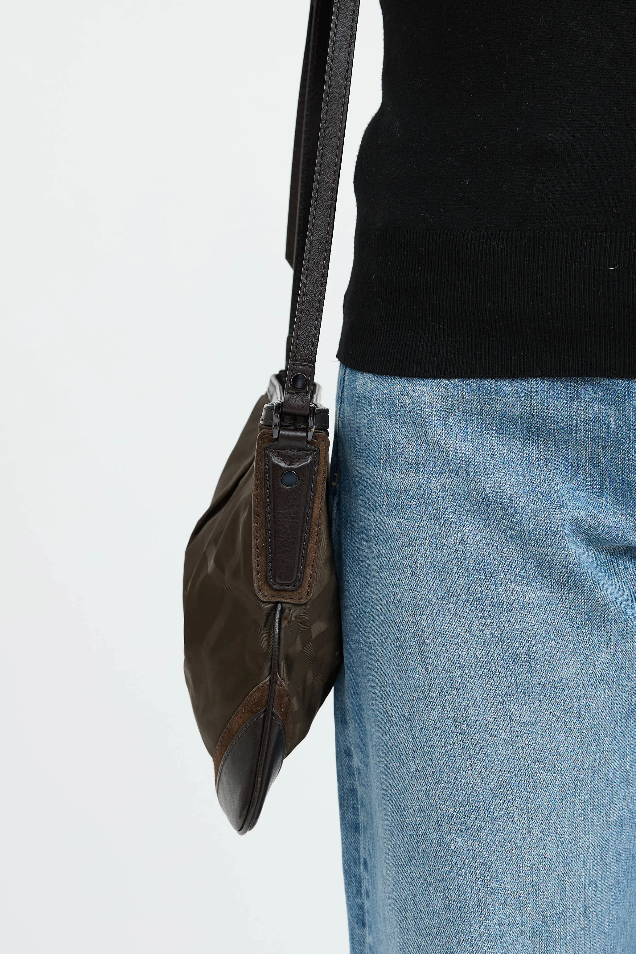 Dryden Messenger Bag sold by VSP Consignment product image thumbnail 3