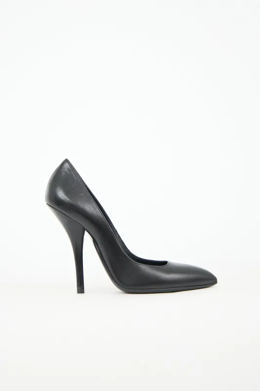 Leather Pump sold by VSP Consignment
