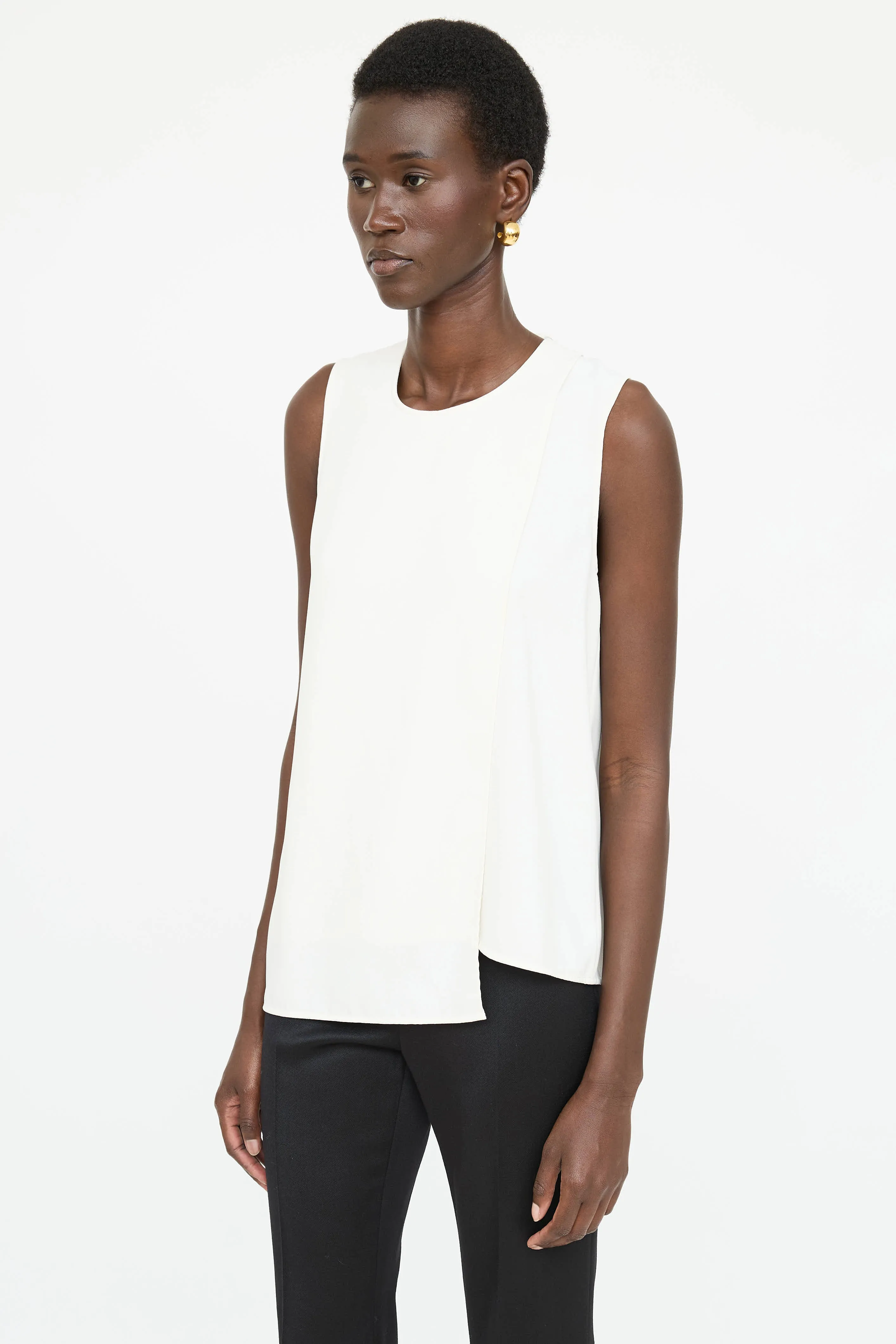 2016 Maela Top sold by VSP Consignment product image thumbnail 3