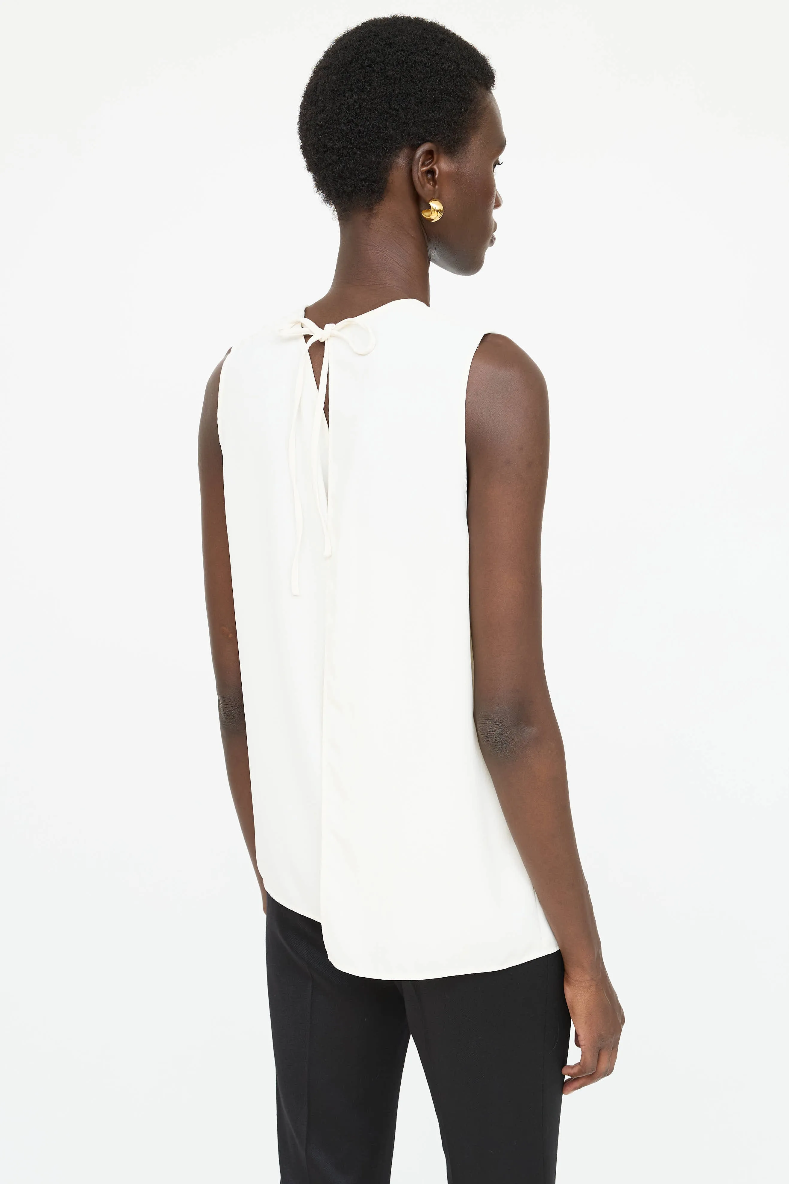 2016 Maela Top sold by VSP Consignment product image thumbnail 4