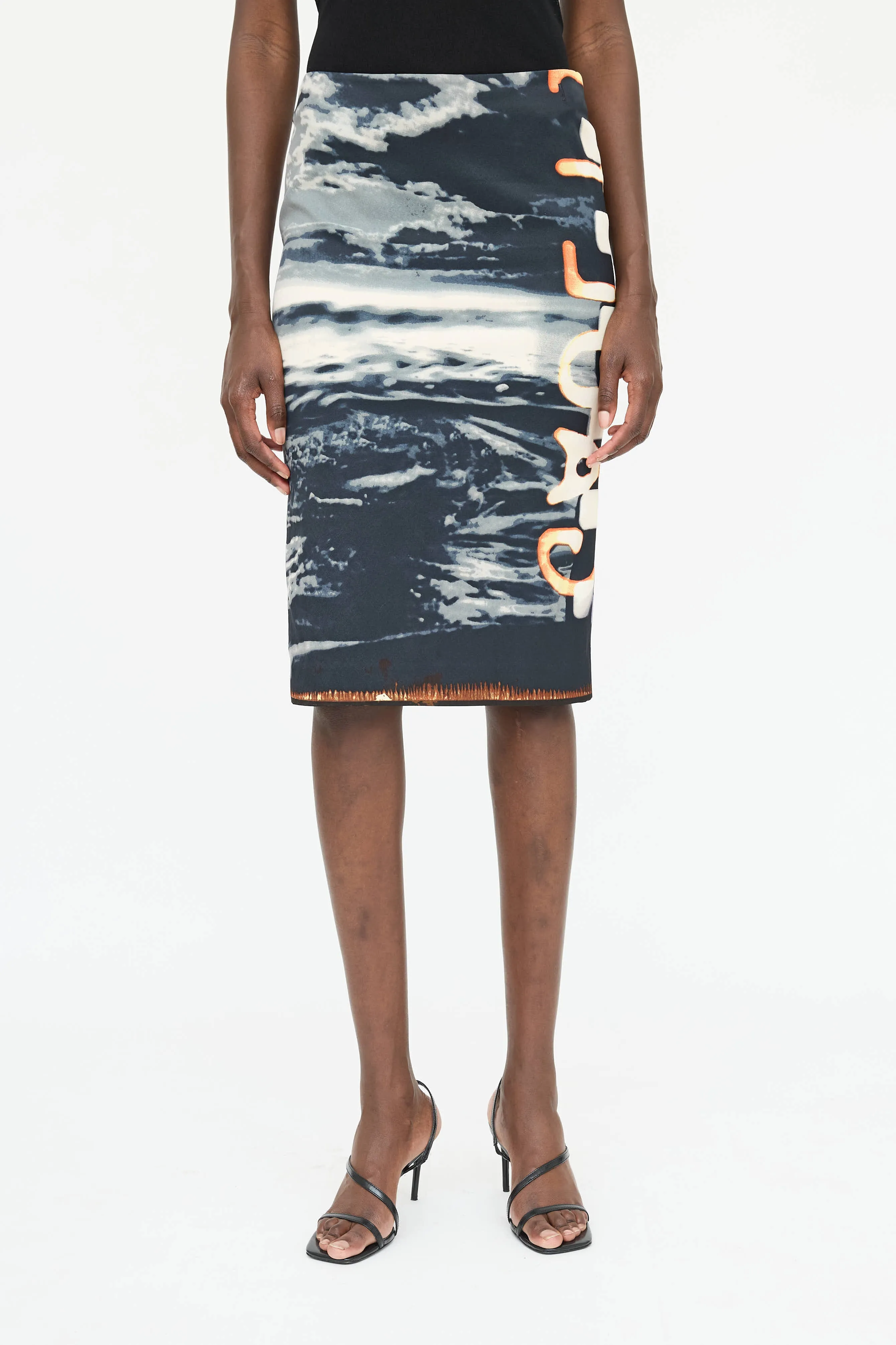 Printed Midi Skirt sold by VSP Consignment