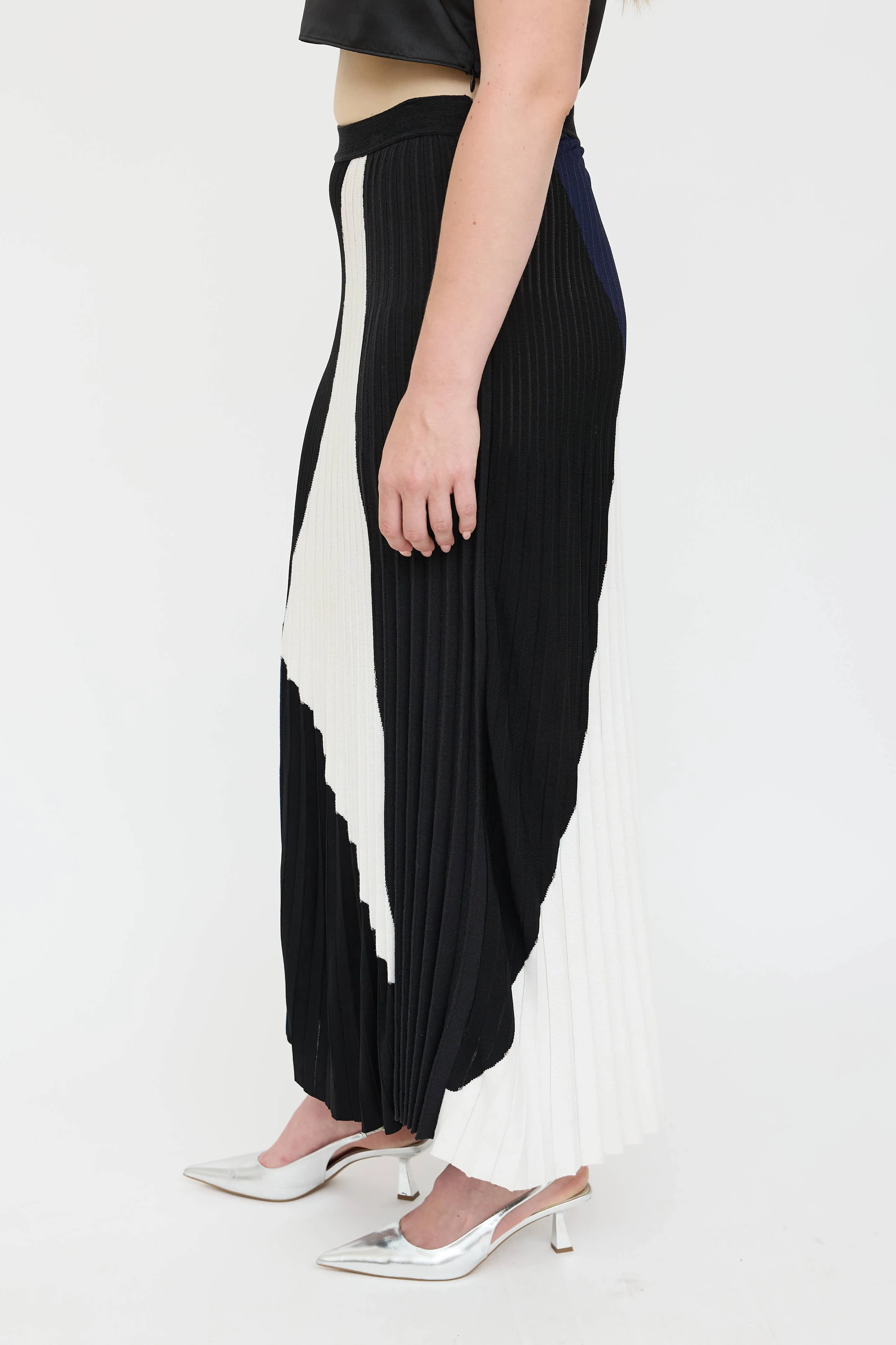 Pleated Panelled Maxi Skirt sold by VSP Consignment product image thumbnail 3