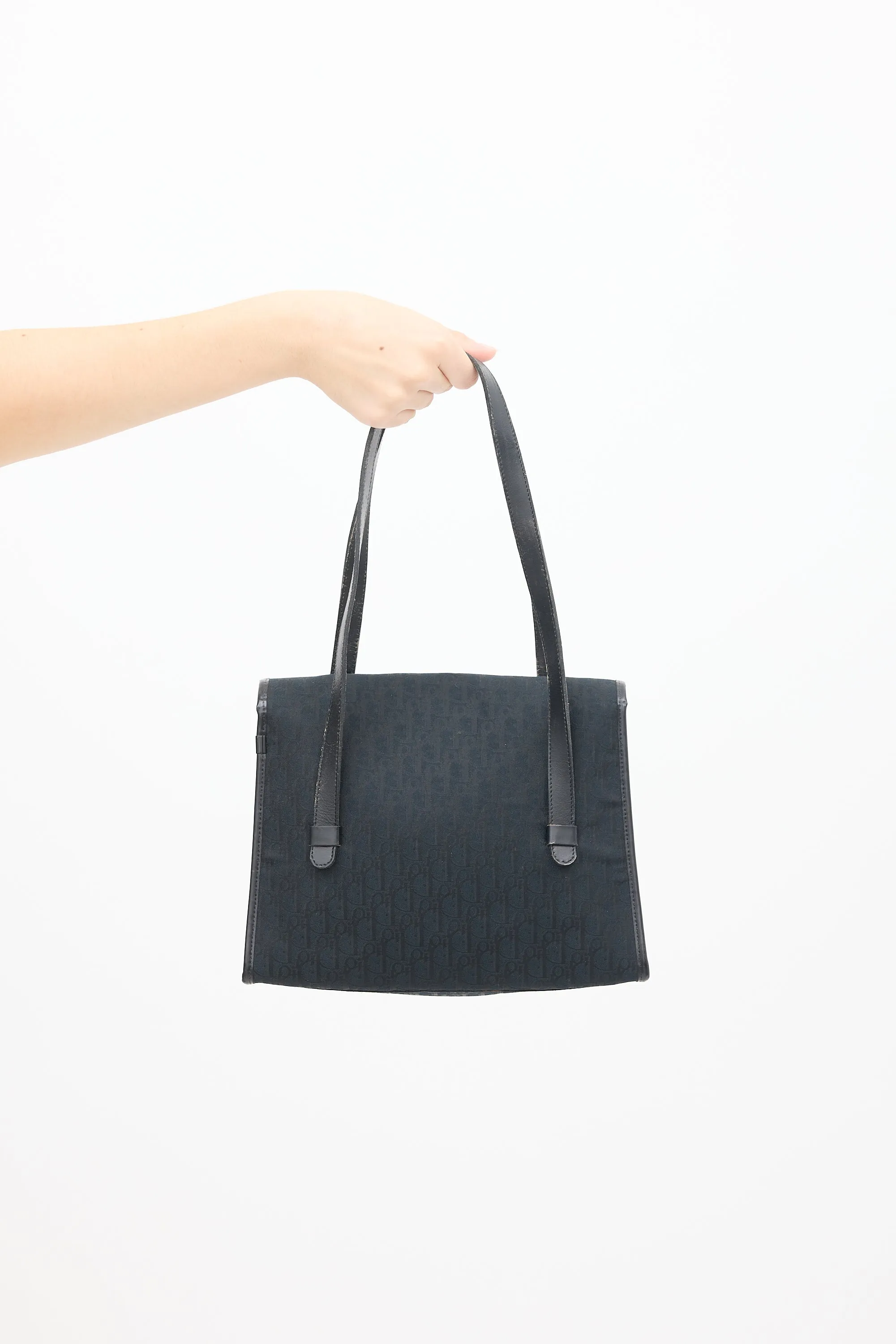 Vintage Logo Monogram Bag sold by VSP Consignment product image thumbnail 3