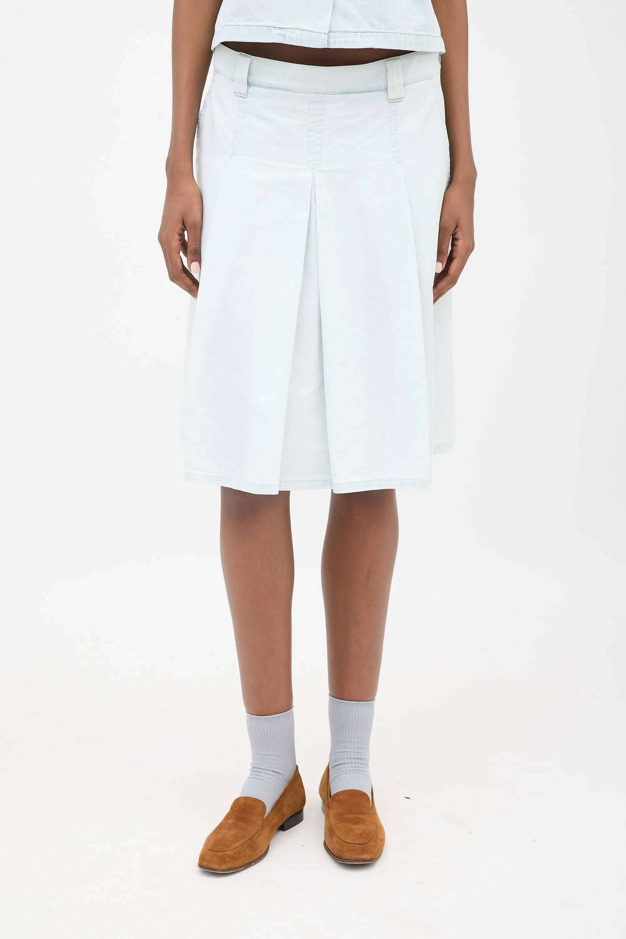 Chambray Pleated Skirt sold by VSP Consignment