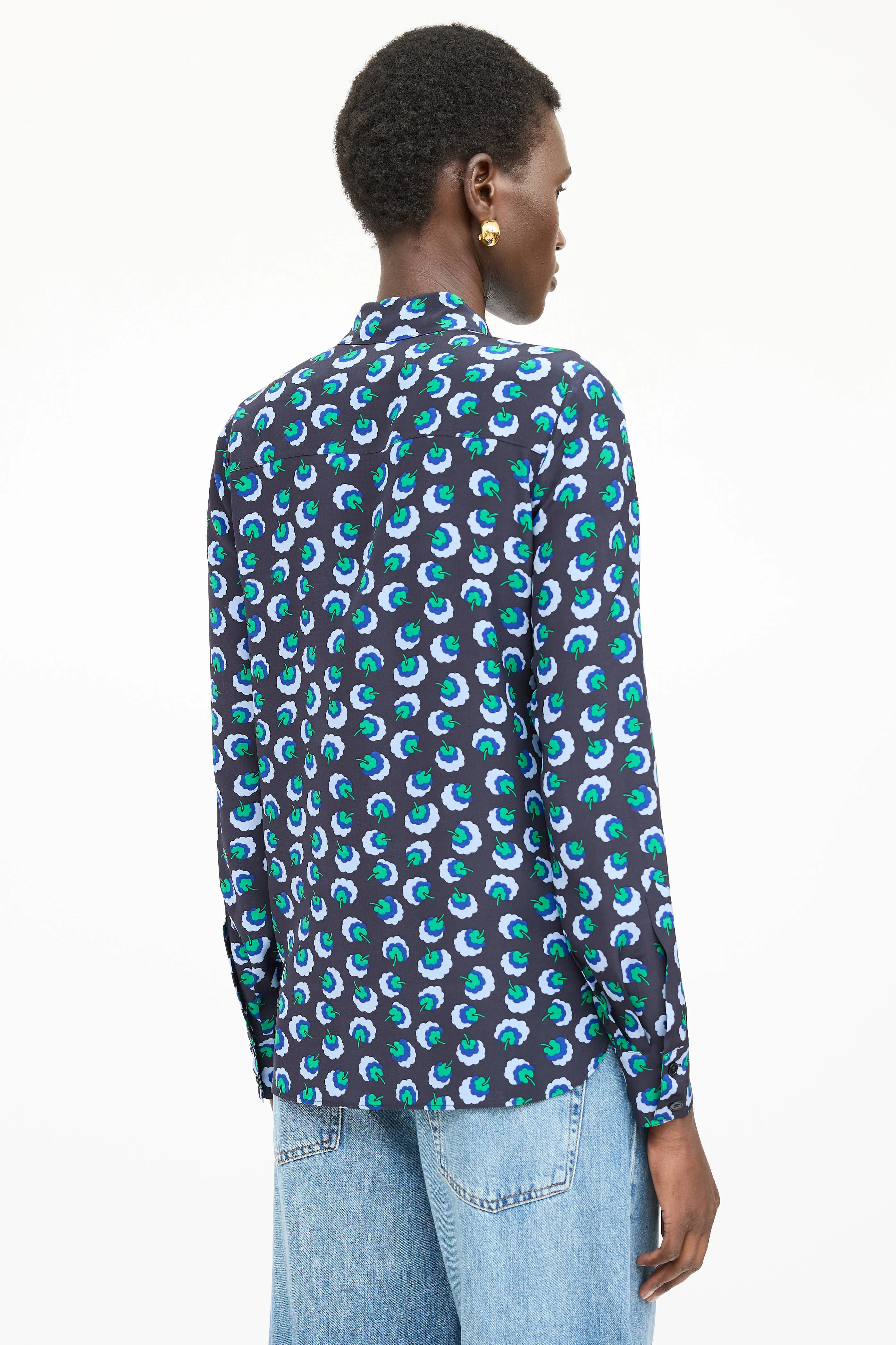 Silk Floral Shirt sold by VSP Consignment product image thumbnail 4