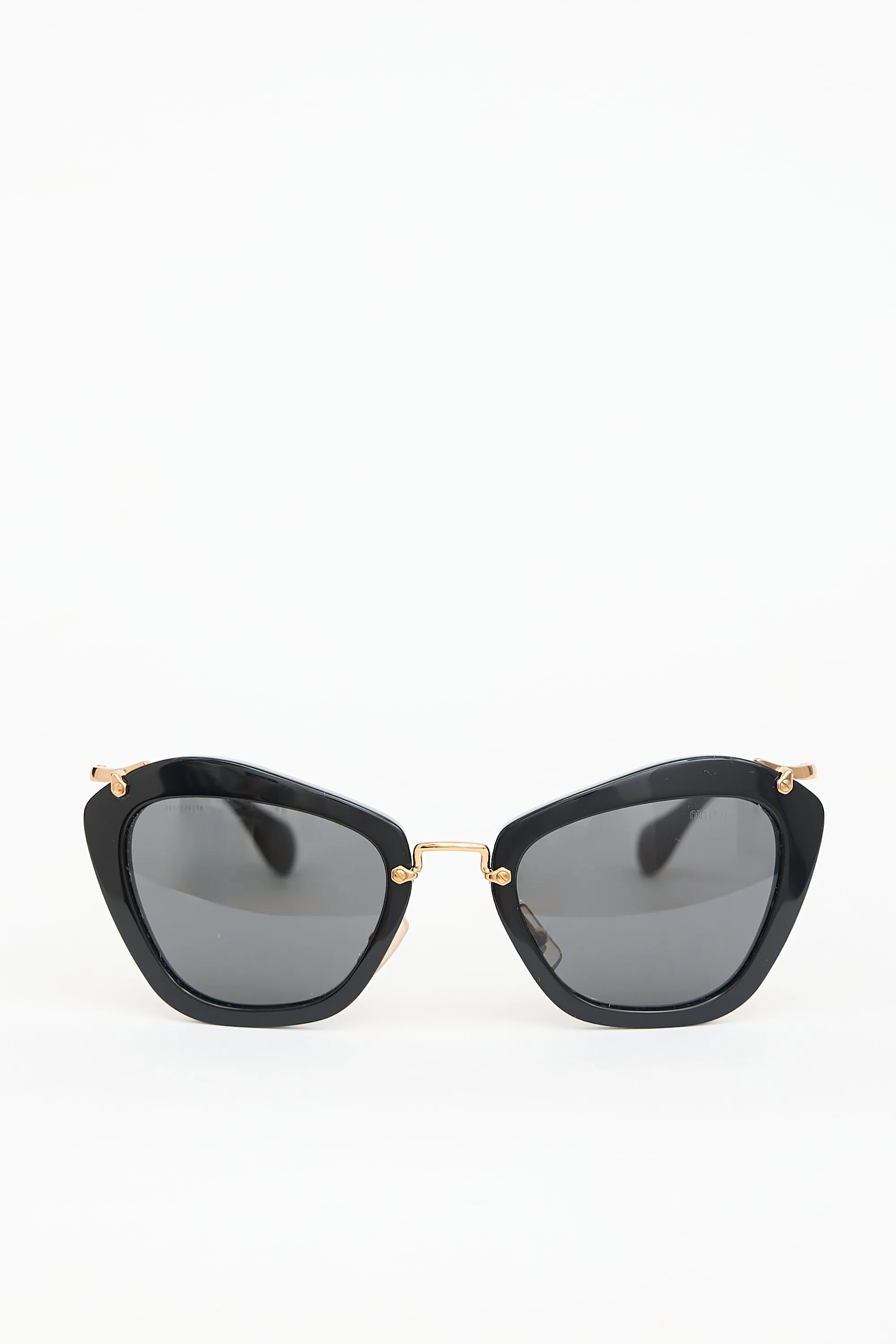 SMU10N Sunglasses sold by VSP Consignment