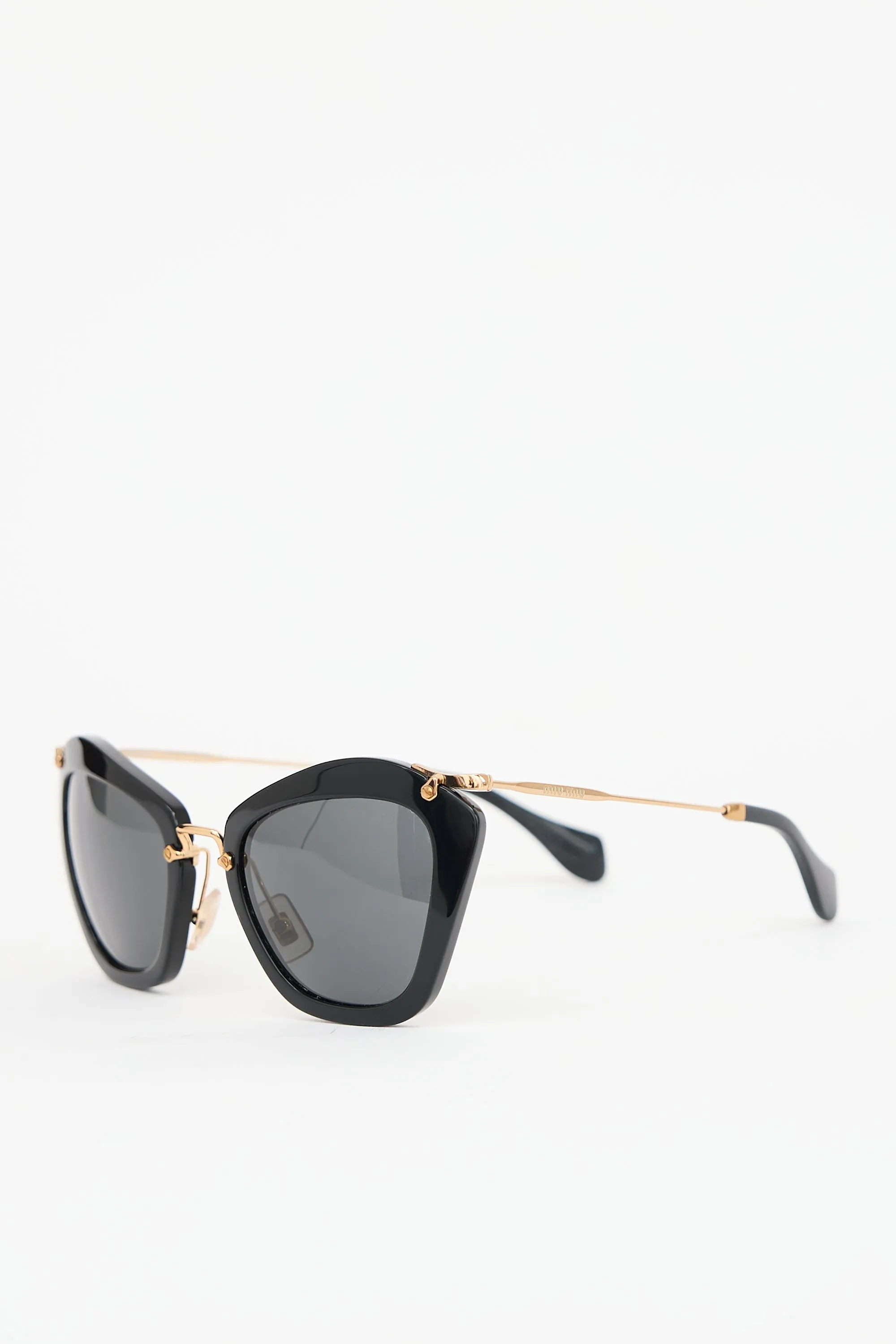 SMU10N Sunglasses sold by VSP Consignment product image thumbnail 3