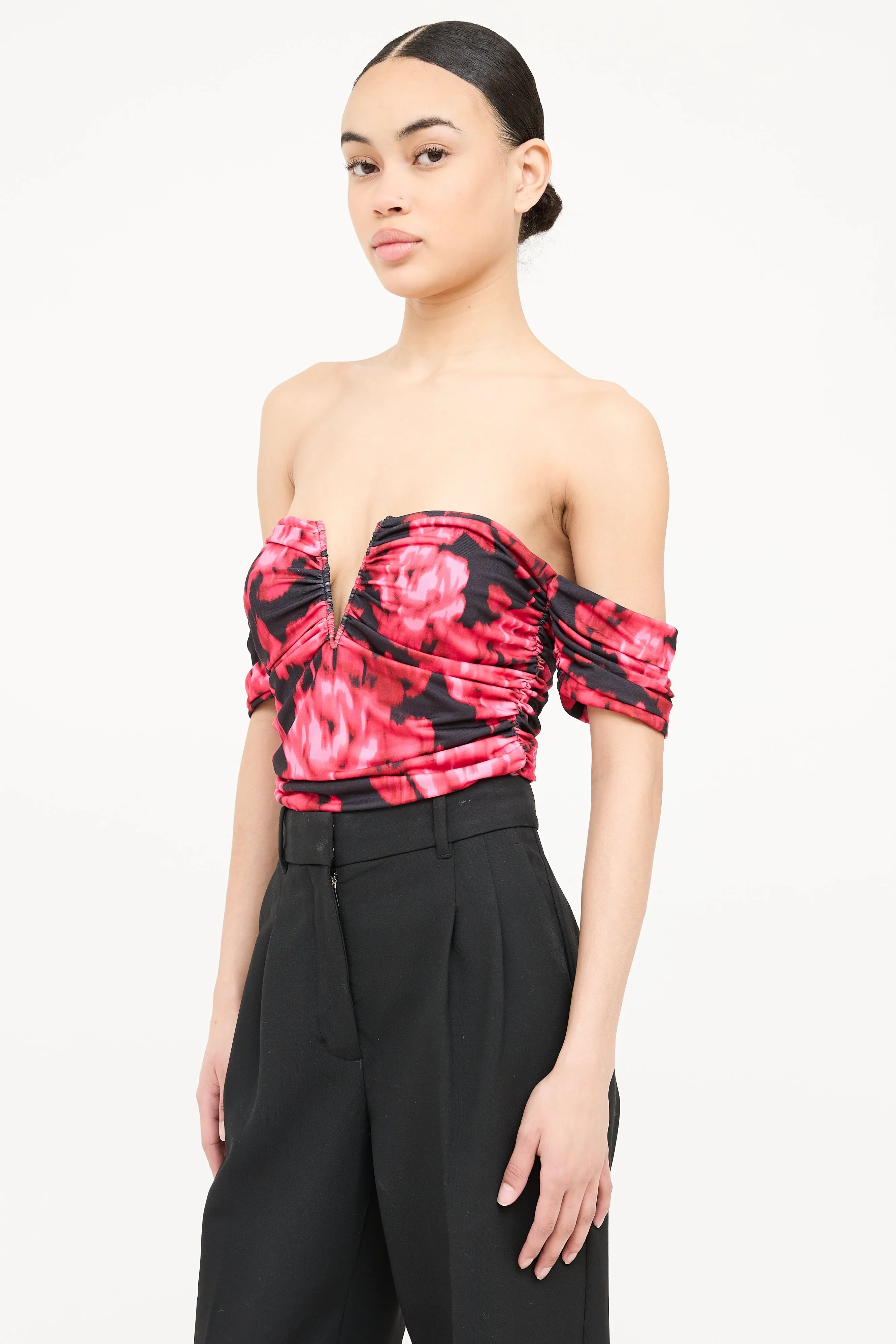 Off Shoulder Floral Bodysuit sold by VSP Consignment product image thumbnail 3