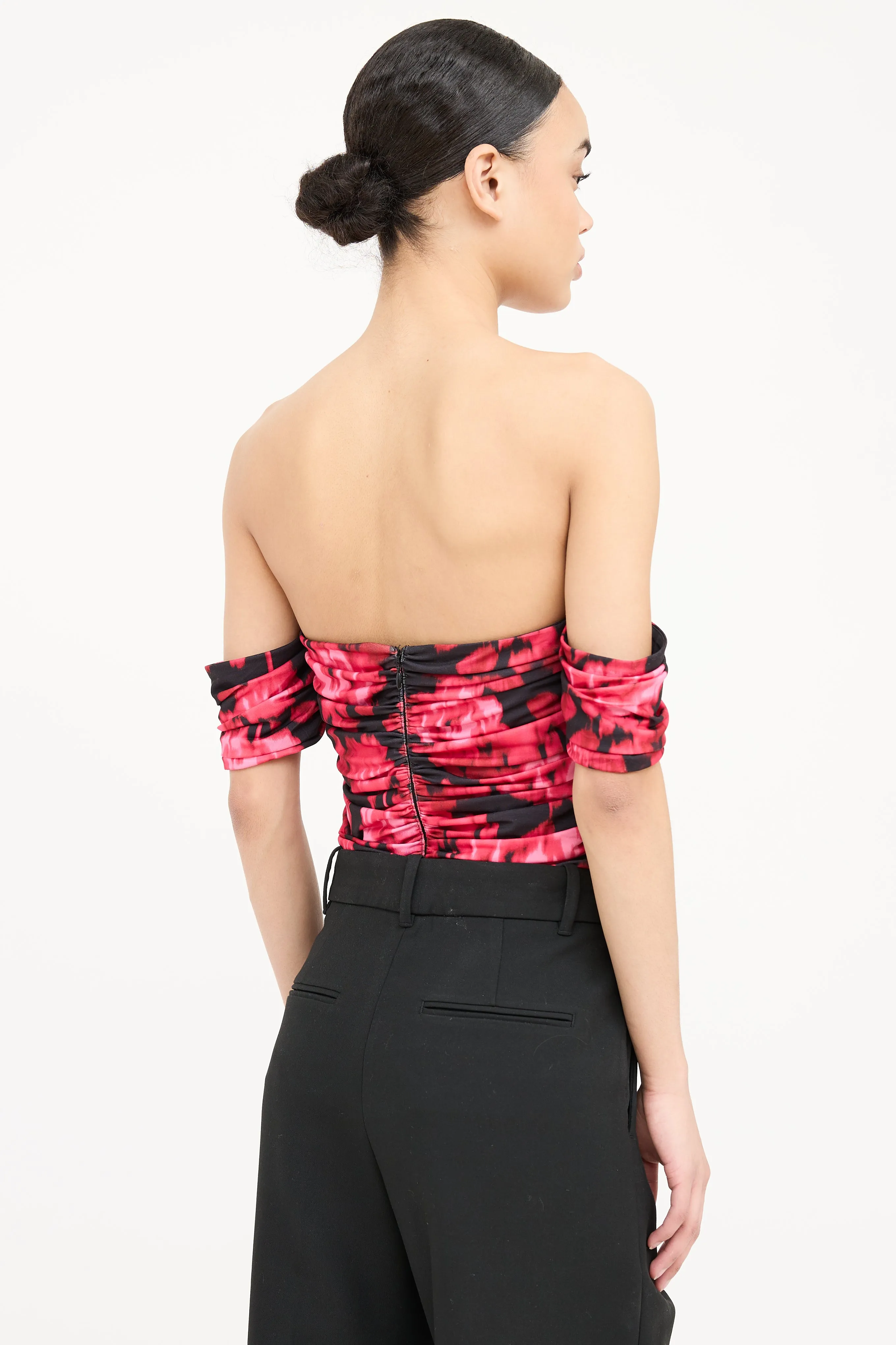 Off Shoulder Floral Bodysuit sold by VSP Consignment product image thumbnail 5