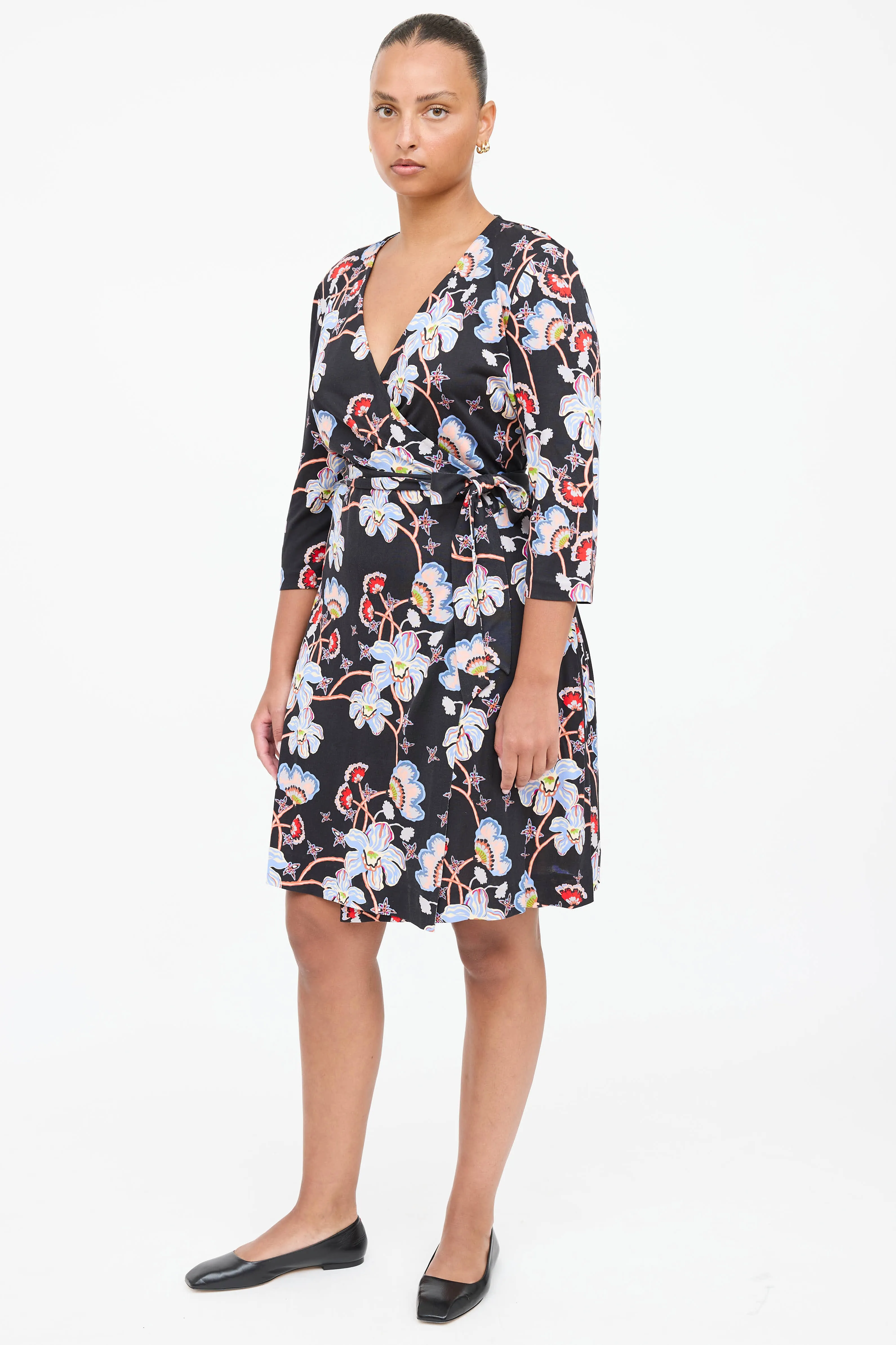 Silk Julian Floral Wrap Dress sold by VSP Consignment product image thumbnail 3