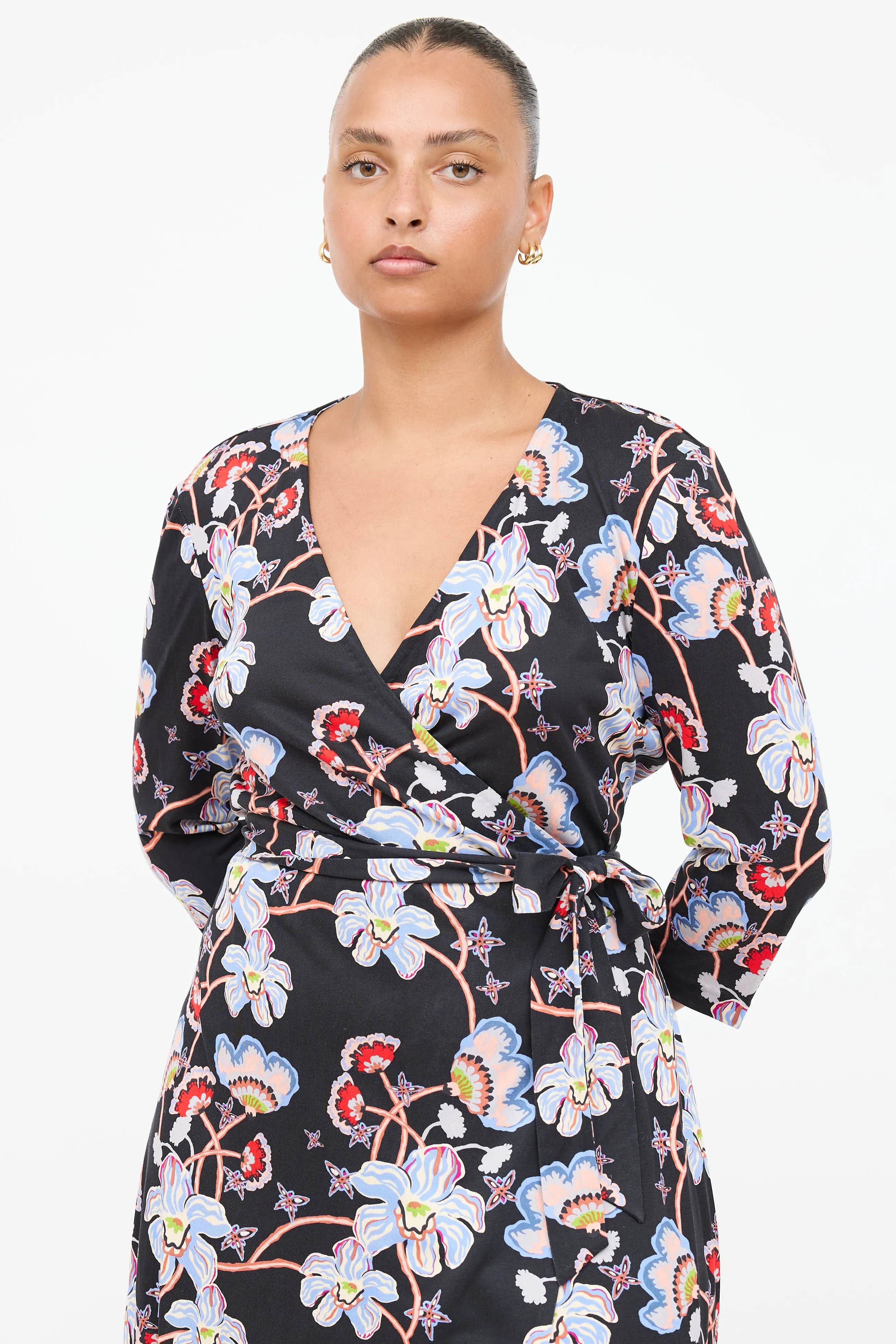 Silk Julian Floral Wrap Dress sold by VSP Consignment product image thumbnail 2