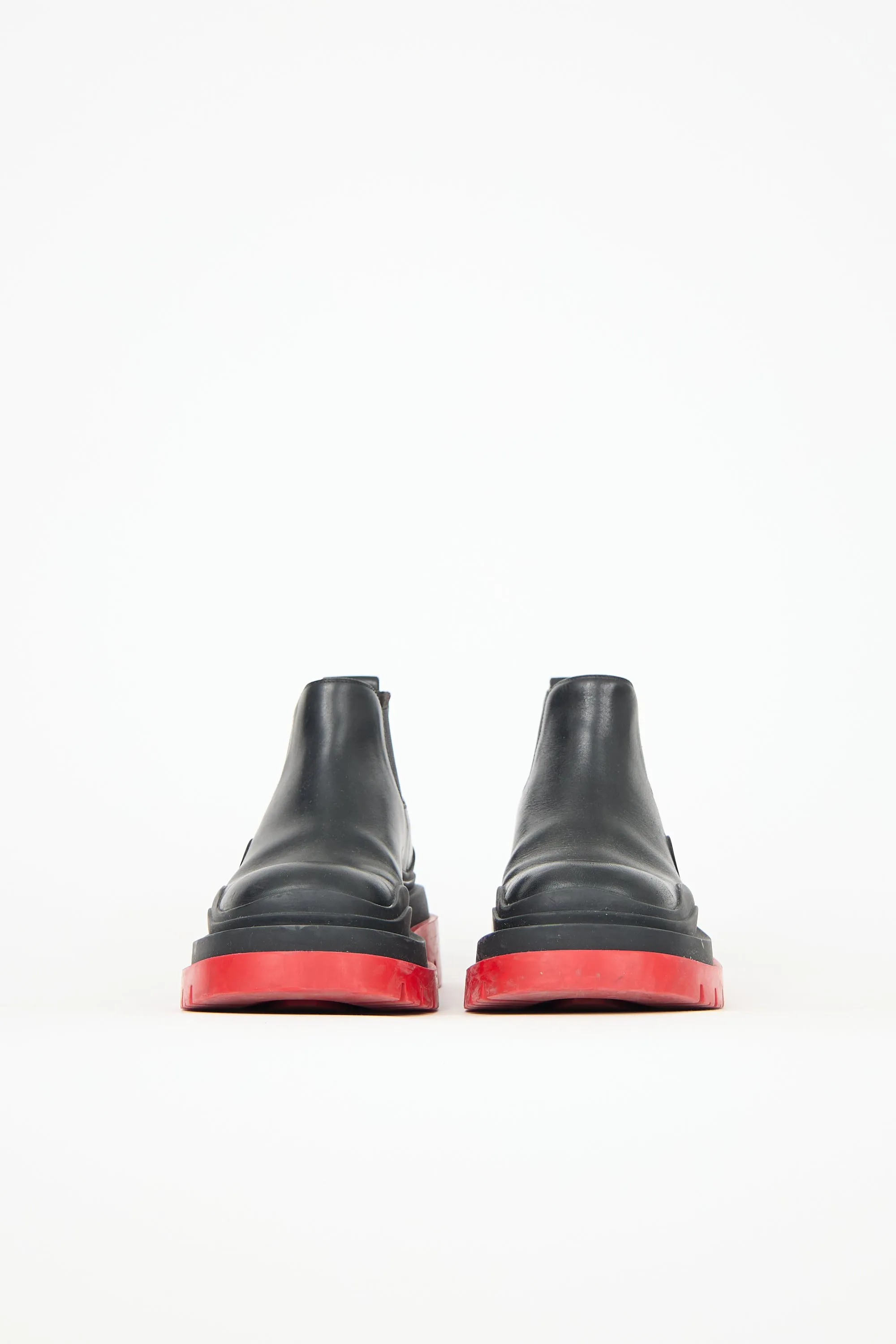Tire Chelsea Boot sold by VSP Consignment product image thumbnail 3