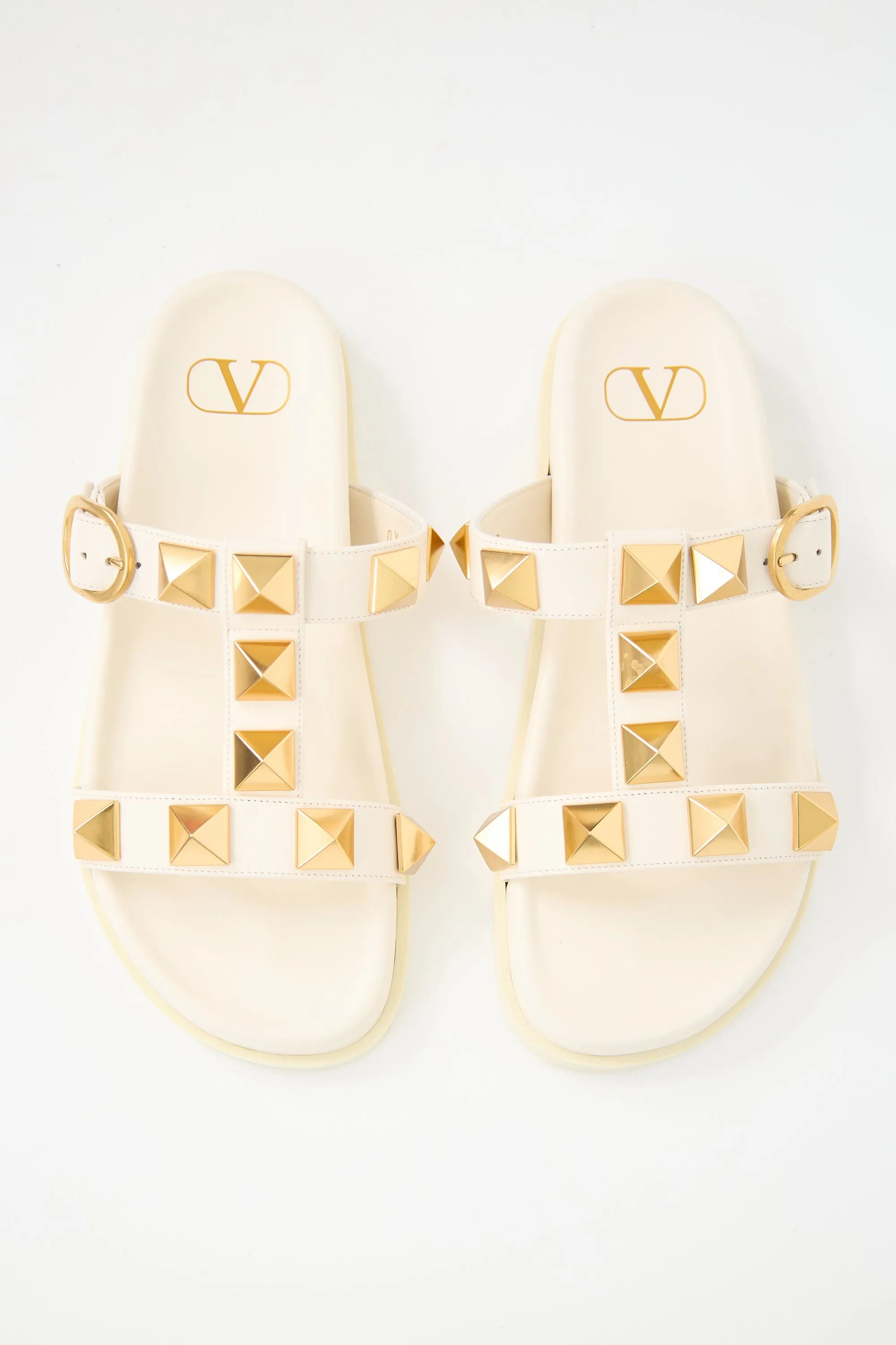 Leather Roman Stud Slide sold by VSP Consignment product image thumbnail 2