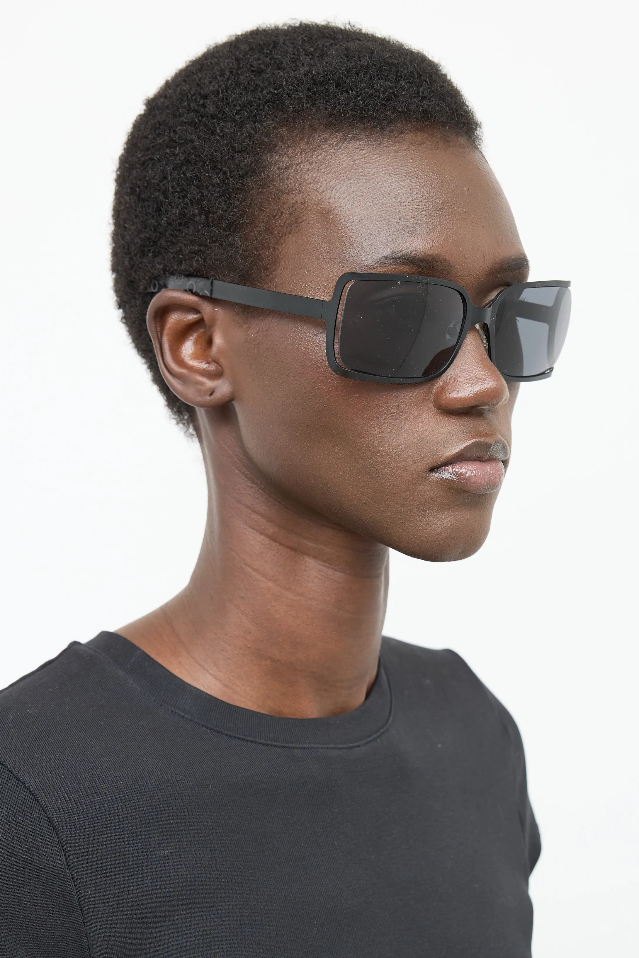 SC1015 Rectangle Metal Sunglasses sold by VSP Consignment product image thumbnail 3