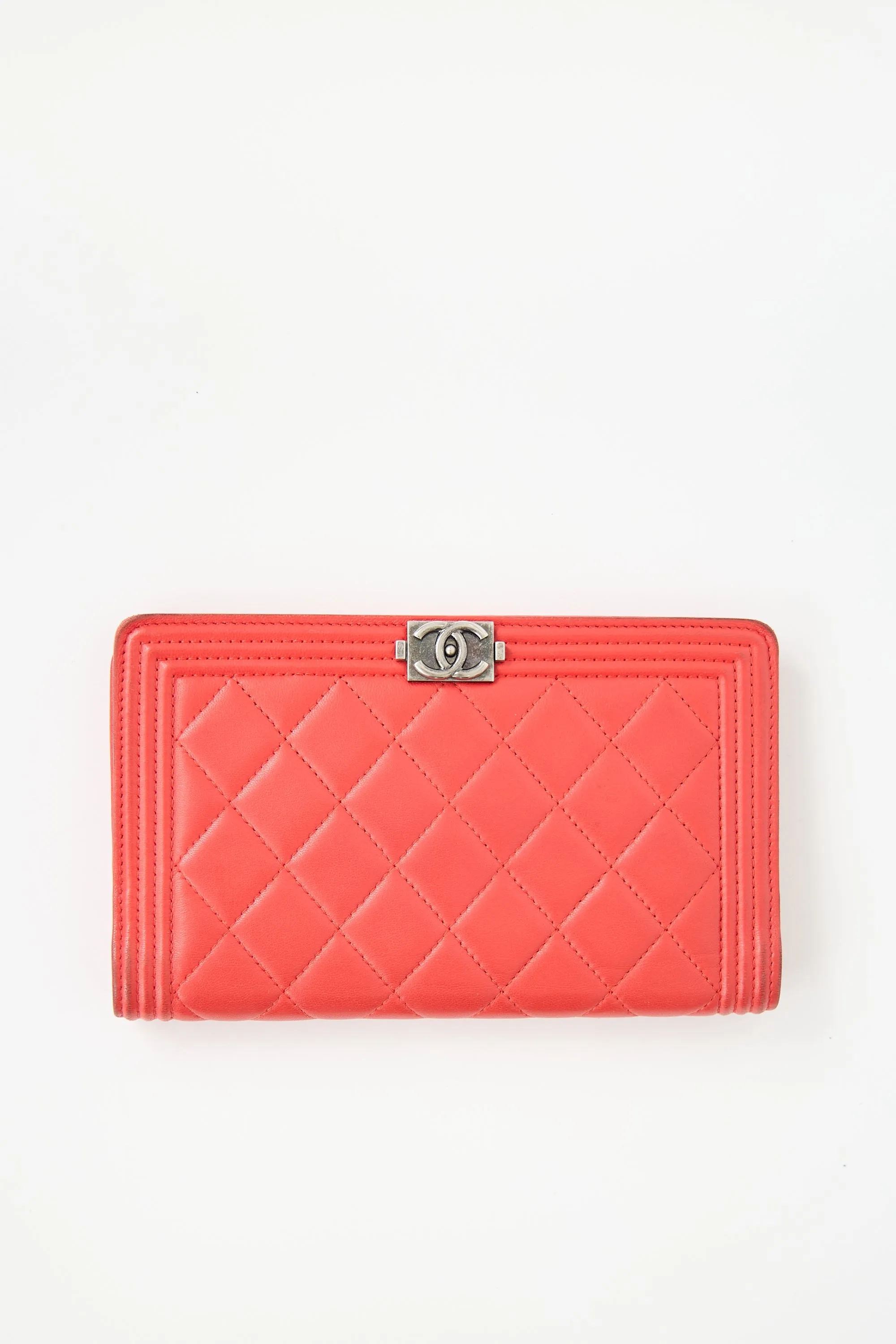 Quilted Leather Boy Yen Wallet sold by VSP Consignment