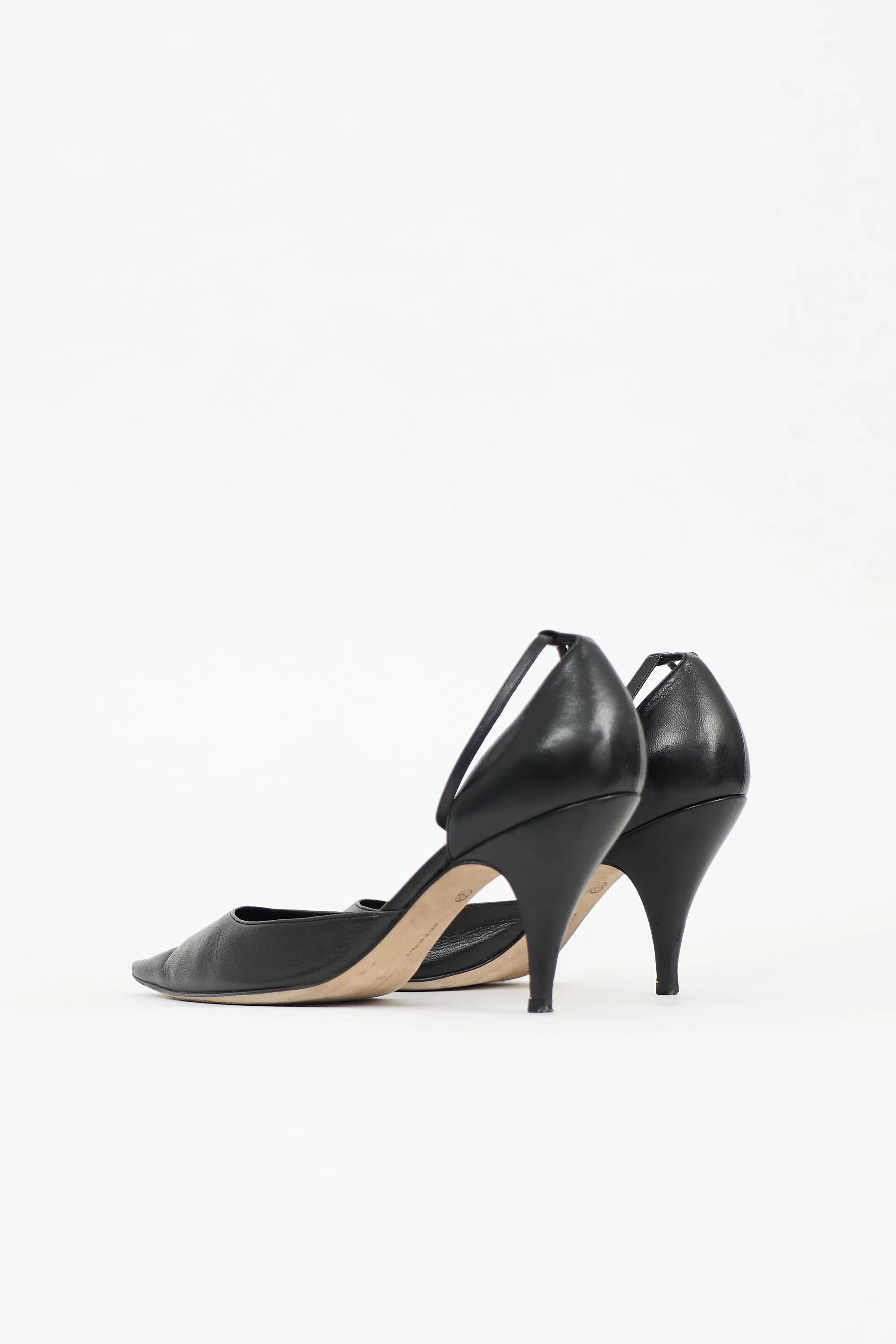 Leather Liisa Heel sold by VSP Consignment product image thumbnail 4