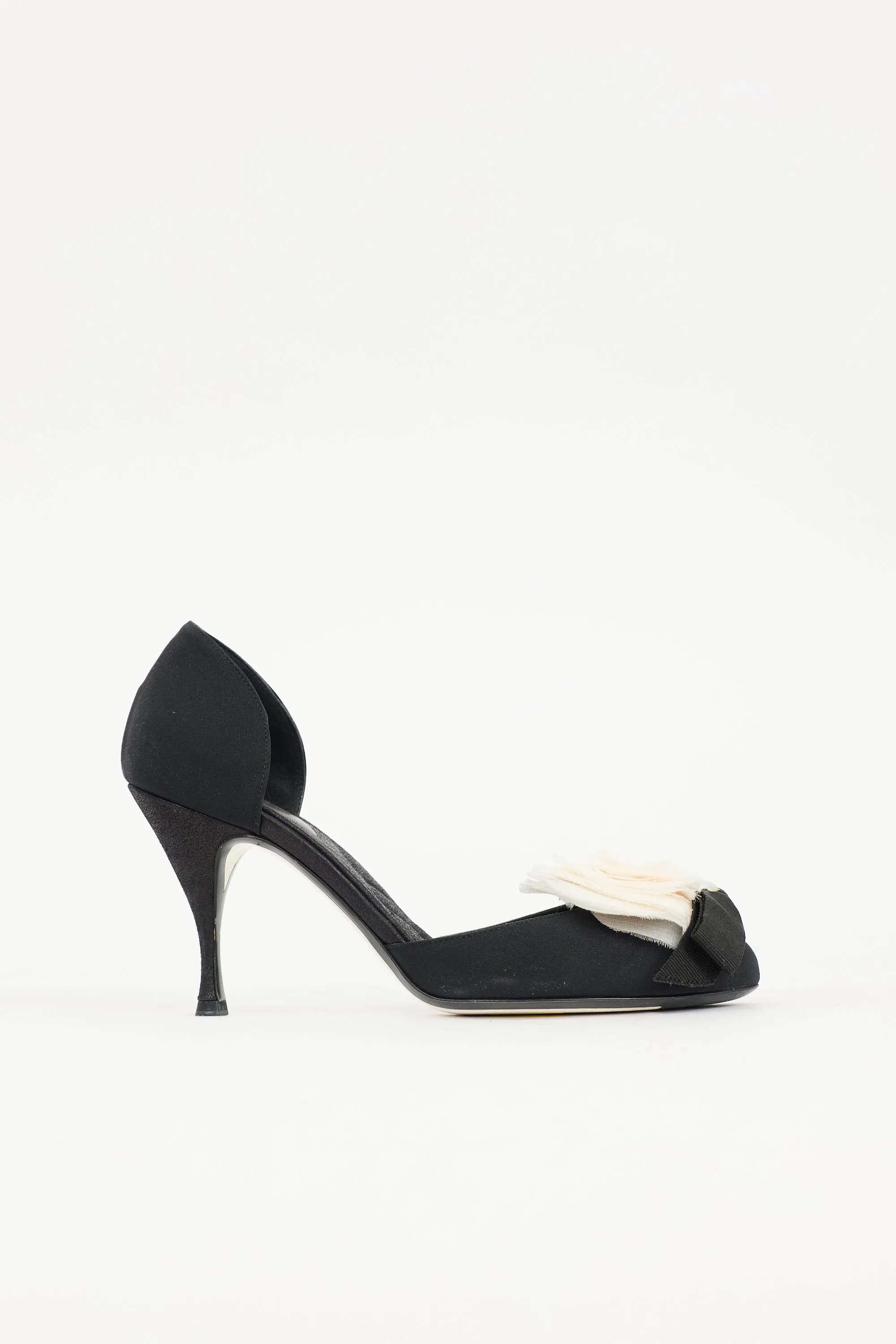 Camellia D'Orsay Heel sold by VSP Consignment
