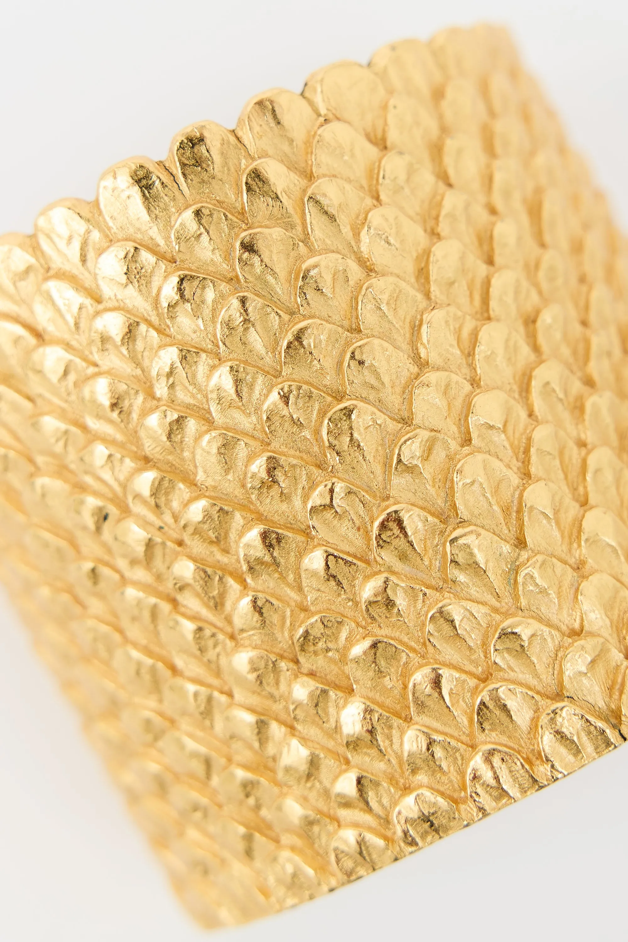 Textured Cuff sold by VSP Consignment product image thumbnail 4