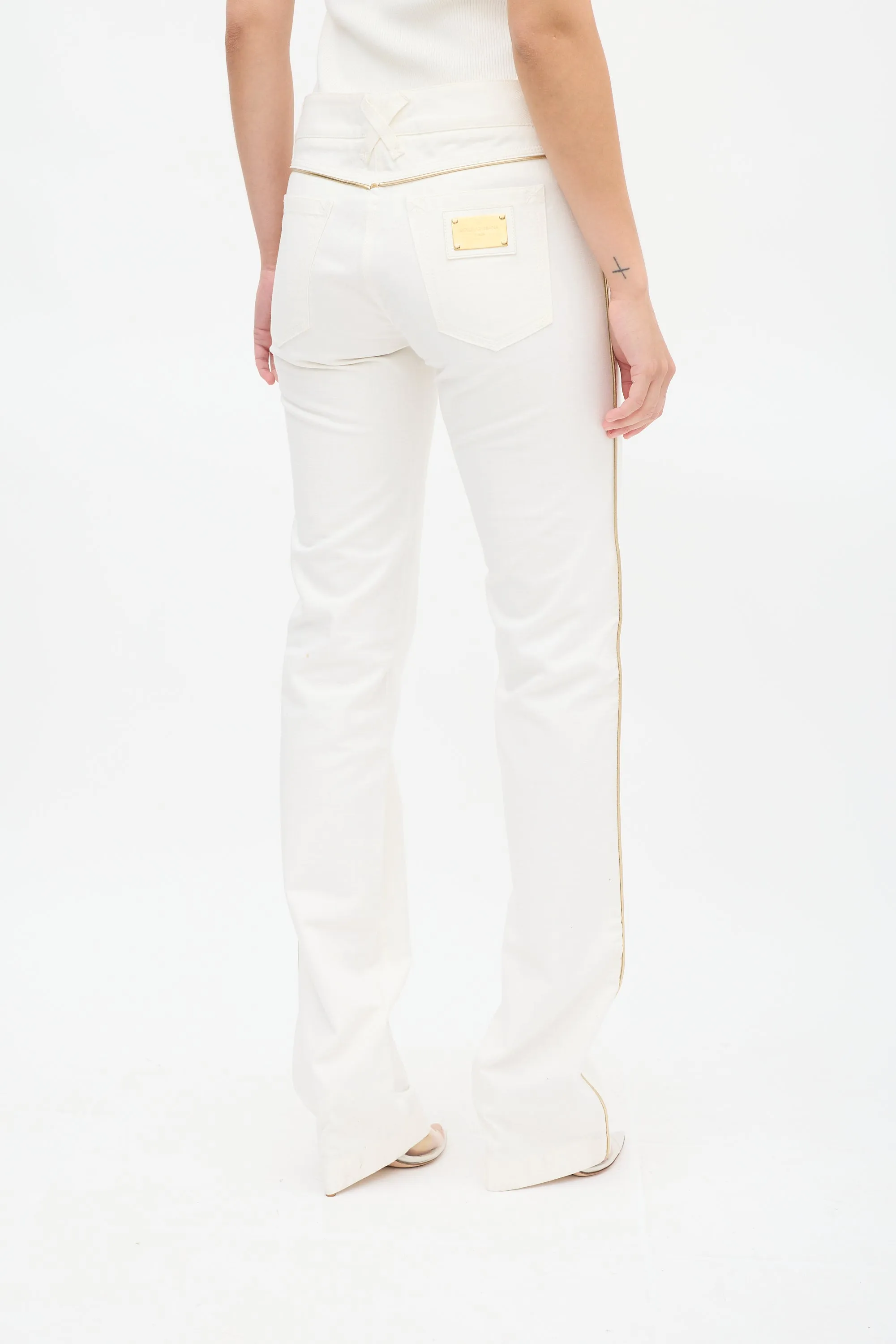 Trim Slim Leg Jeans sold by VSP Consignment product image thumbnail 5
