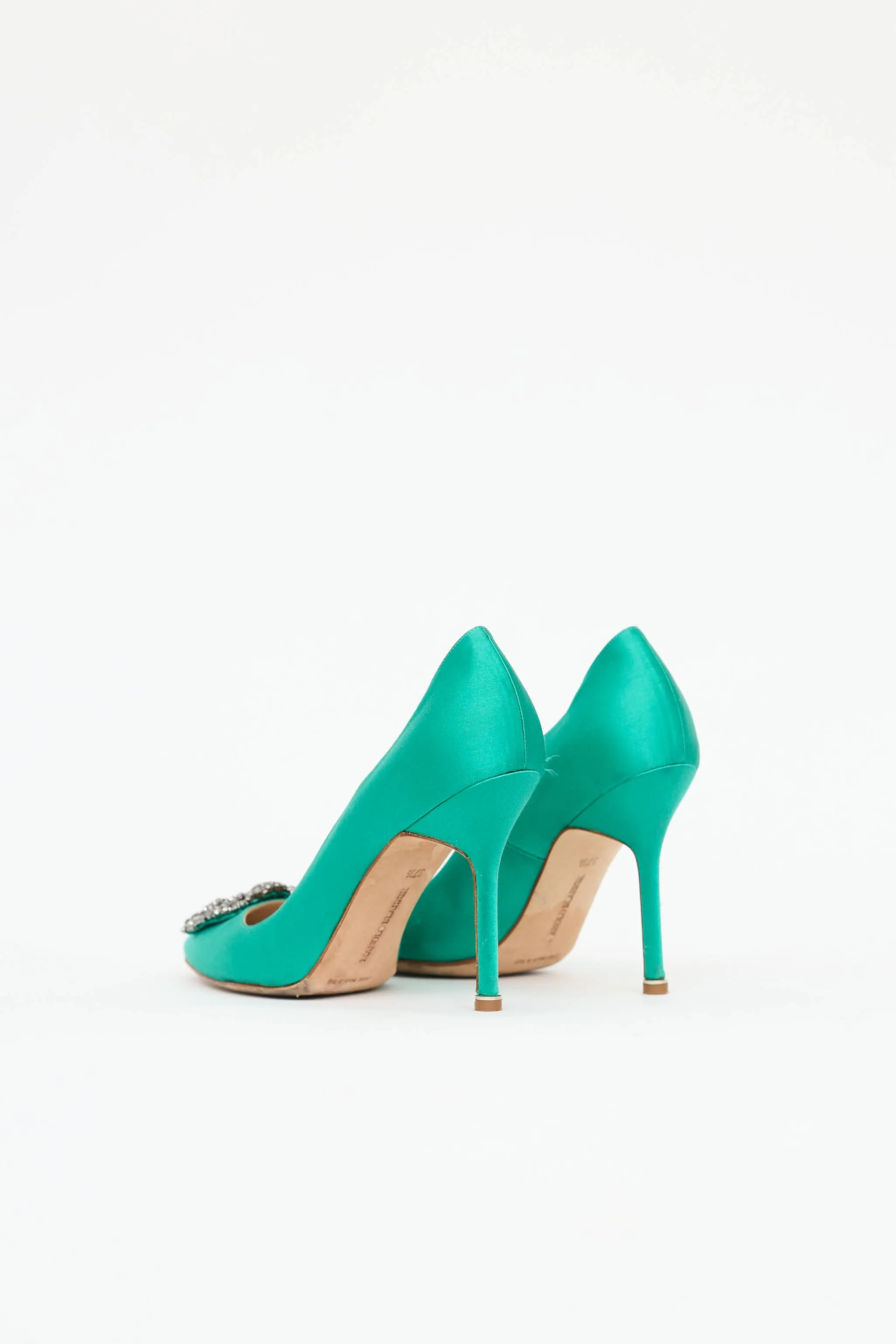 Satin Hangisi Pump sold by VSP Consignment product image thumbnail 4